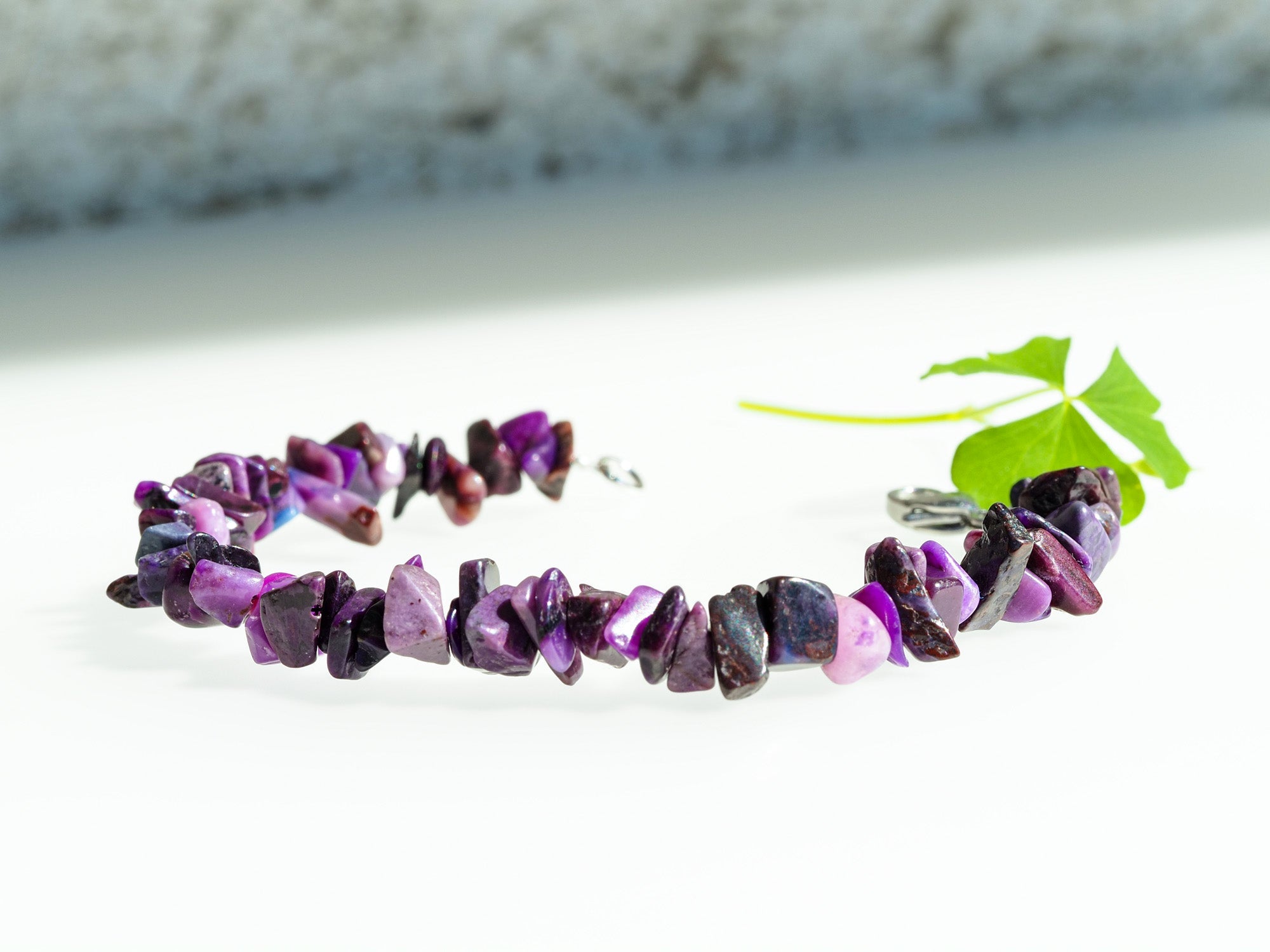 Sugilith Splitter Armband Natur Edelstein