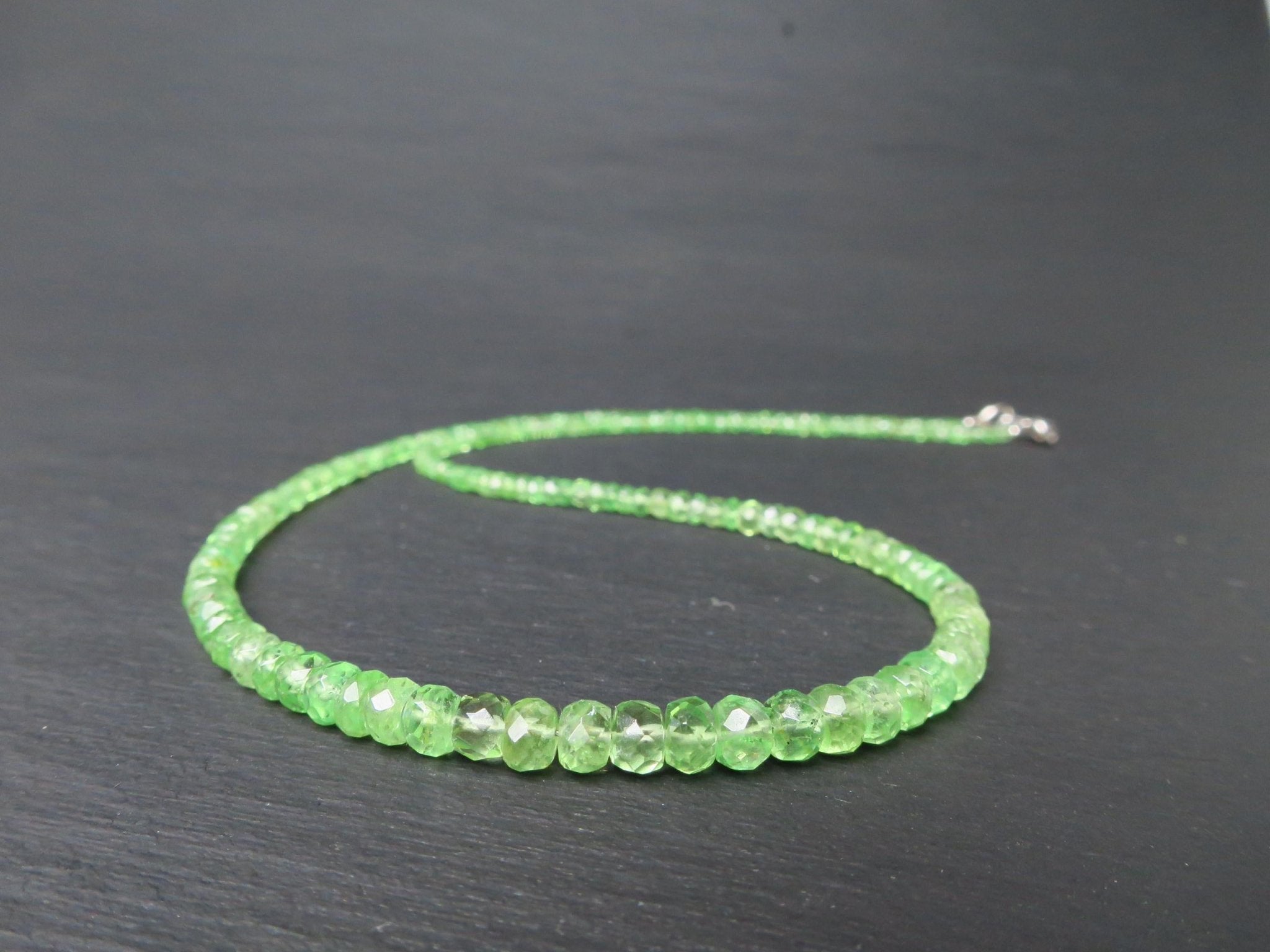 Tsavorit Kette grüner Granat 42cm Sterling Silber