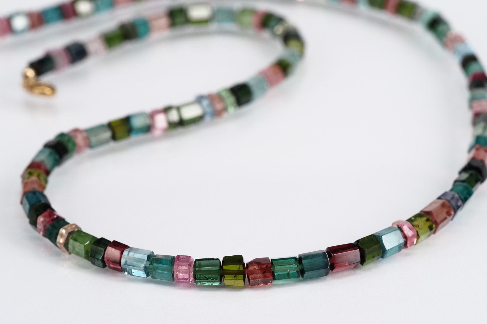 Turmalin Halskette blau rosa Edelstein Collier 9ct Gold