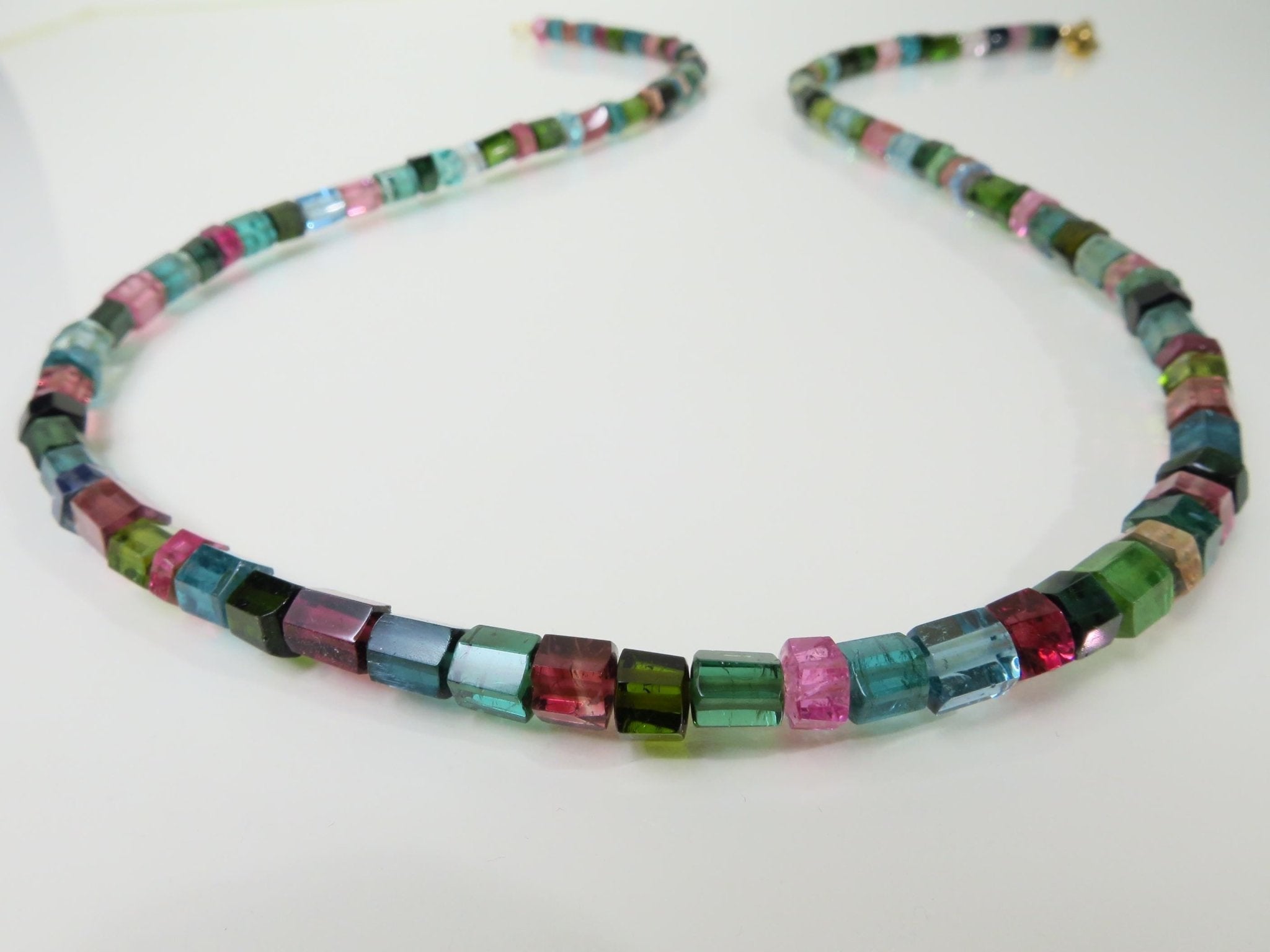 Turmalin Halskette blau rosa Edelstein Collier 9ct Gold