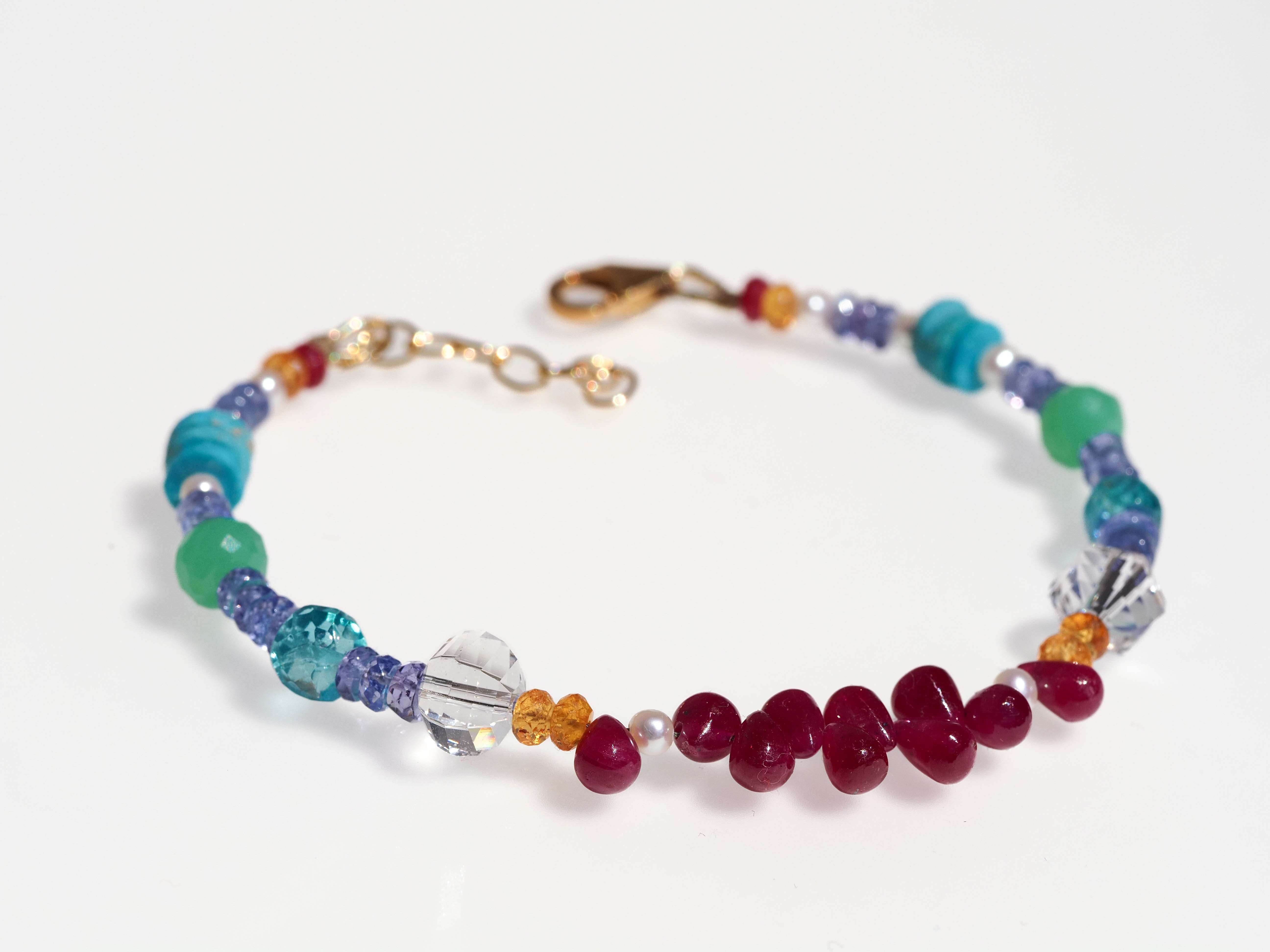 Farbintensives Edelstein Armband echt gold filled