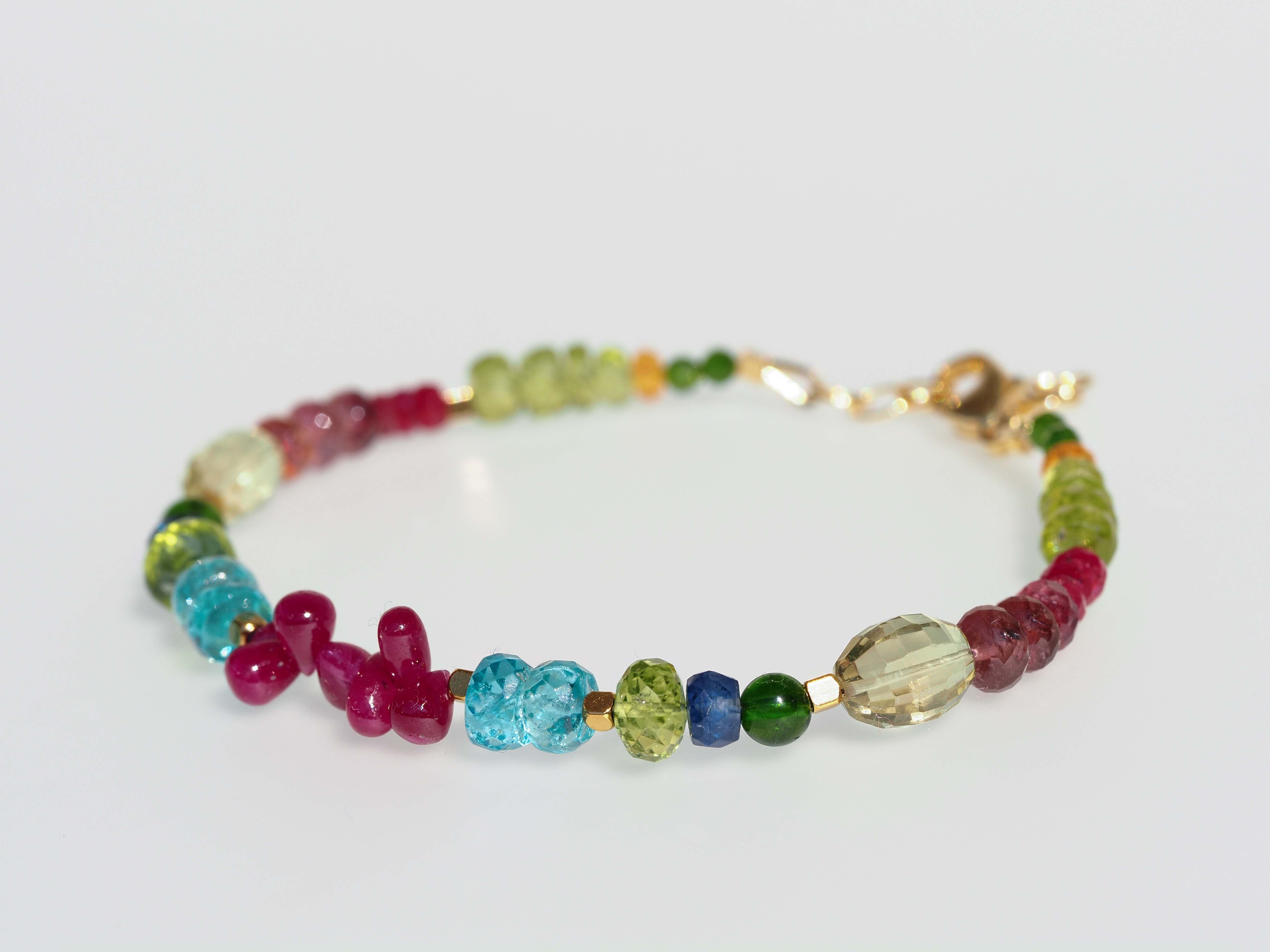 Farbintensives Edelstein Armband echt gold filled - elstardesign