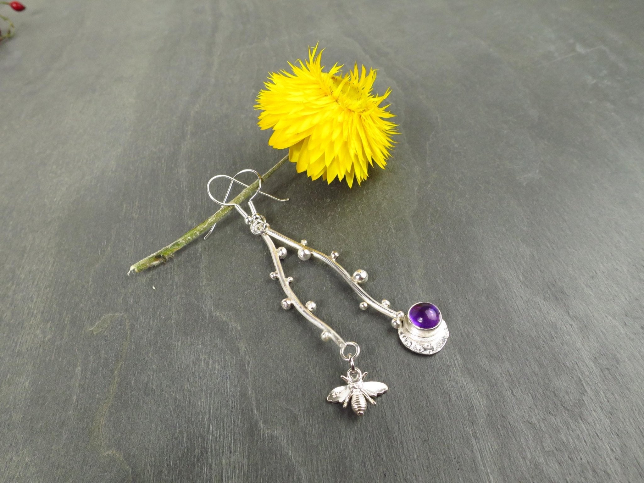 Amethyst Ohrhänger Silber Amethyst Silber Ohrringe Silber Biene Unikat Boho Ohrhänger lange Stein Ohrringe Lila Stein Silber Ohrschmuck