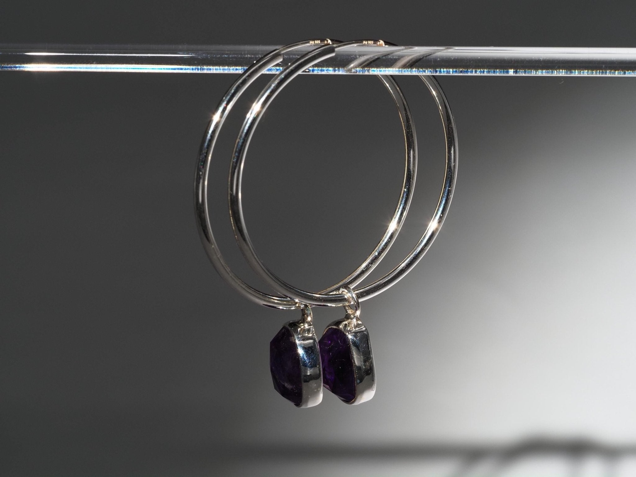 Amethyst Silber Creolen – elegante Ohrringe mit lila Edelsteinen
