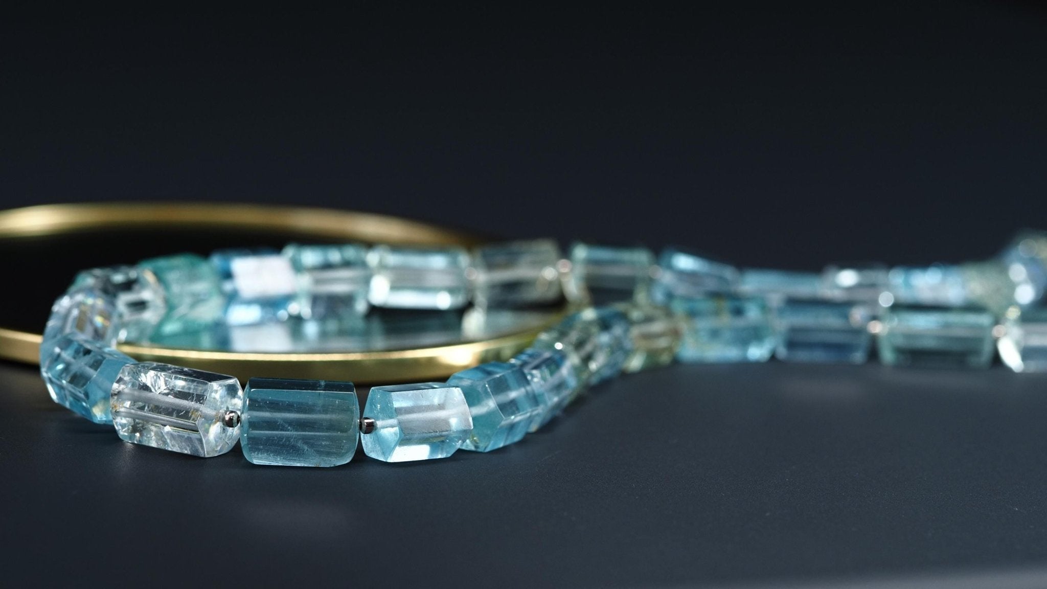 Aquamarin Kette 100% Naturkristalle 47cm blau