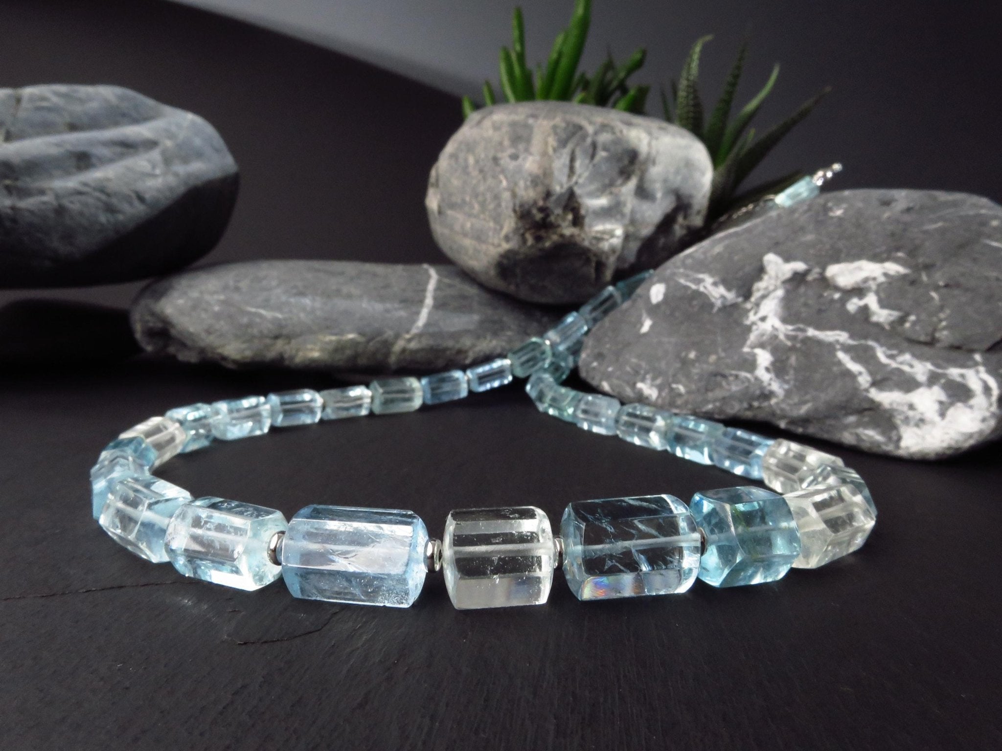 Aquamarin Kette Silber Naturkristalle 53cm blau