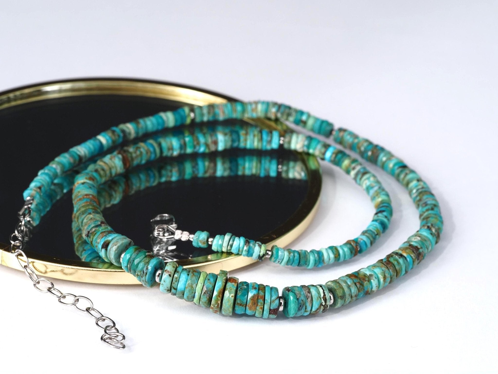 Arizona Türkis Halskette – facettierte Natursteine mit Silberverschluss