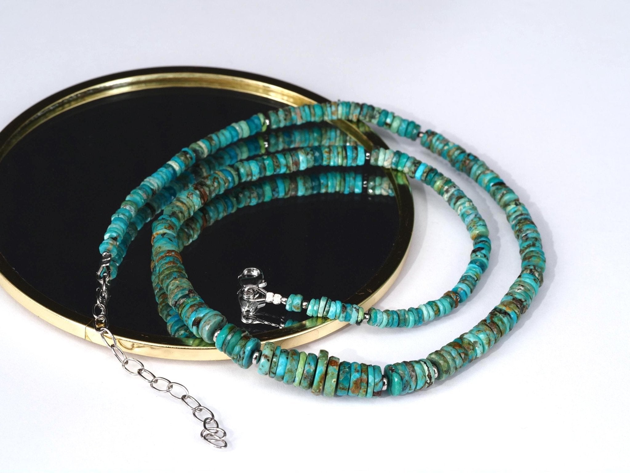 Arizona Türkis Halskette – facettierte Natursteine mit Silberverschluss