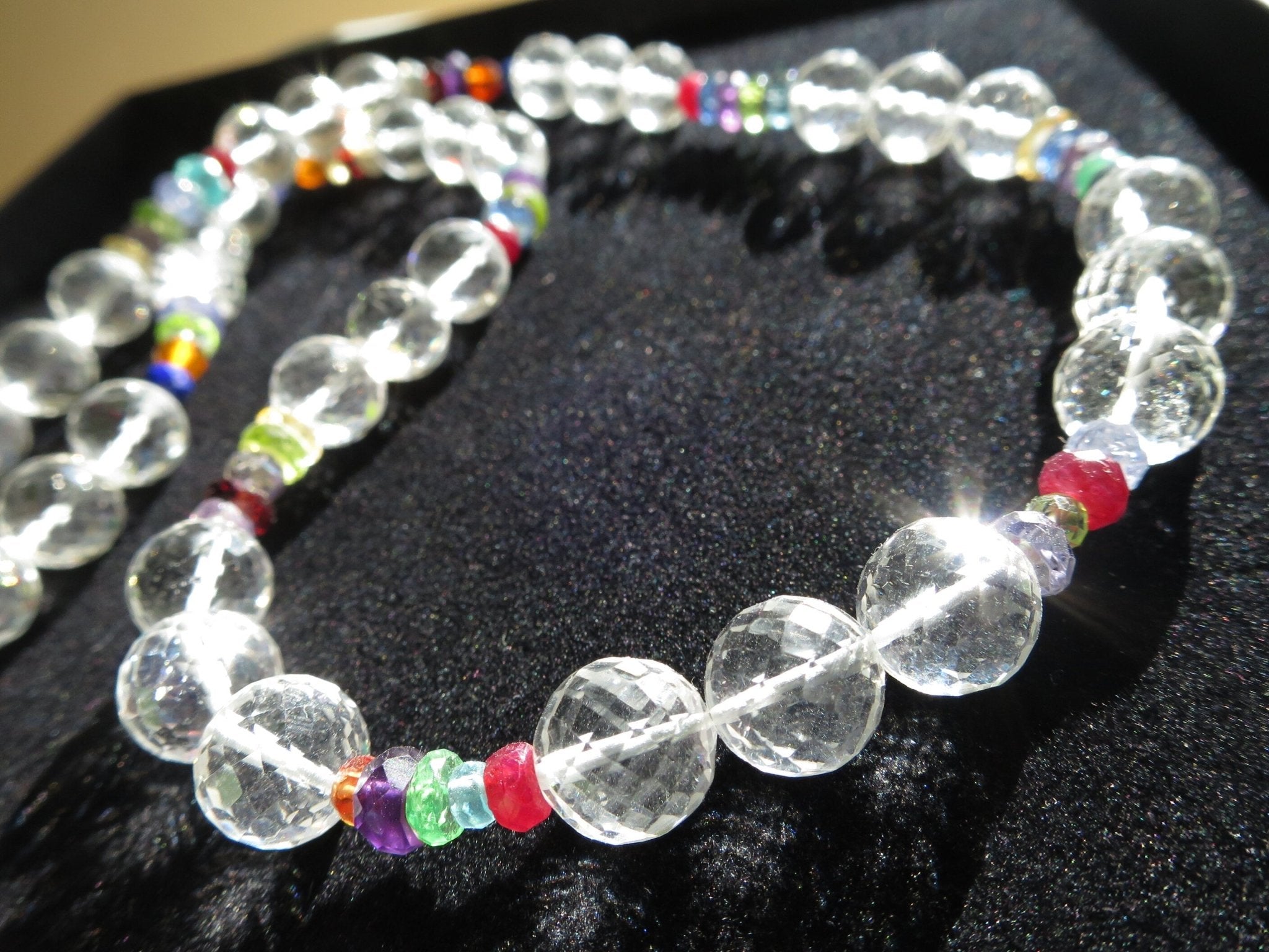 Bergkristall Kette Silber Edelsteinkette bunt Edelsteine Bergkristall Sterlingsilber rhodiniert buntes Edelstein Collier rosa Turmalin