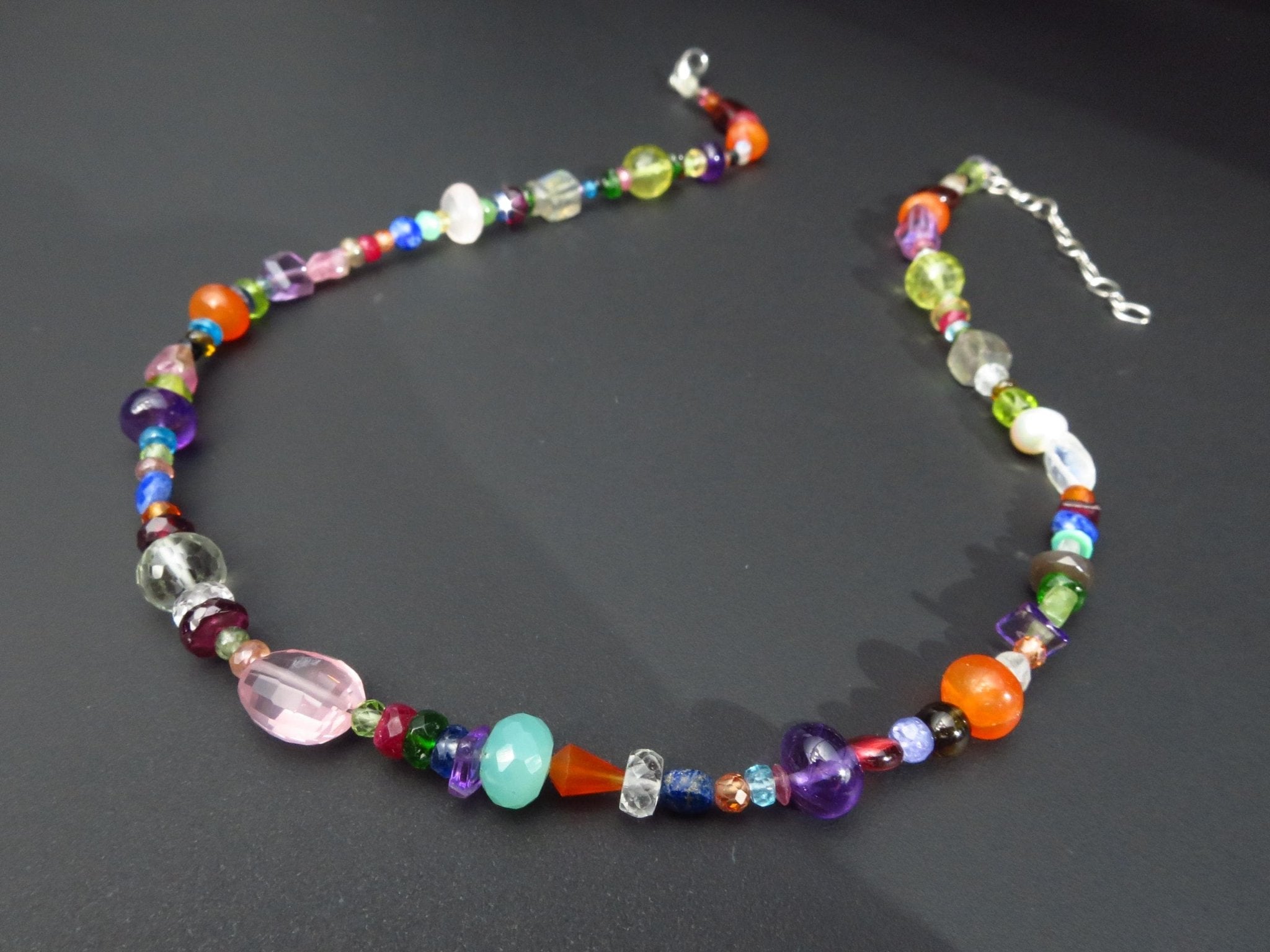 Bunte Edelstein Kette Saphir Karneol Kyanit Amethyst