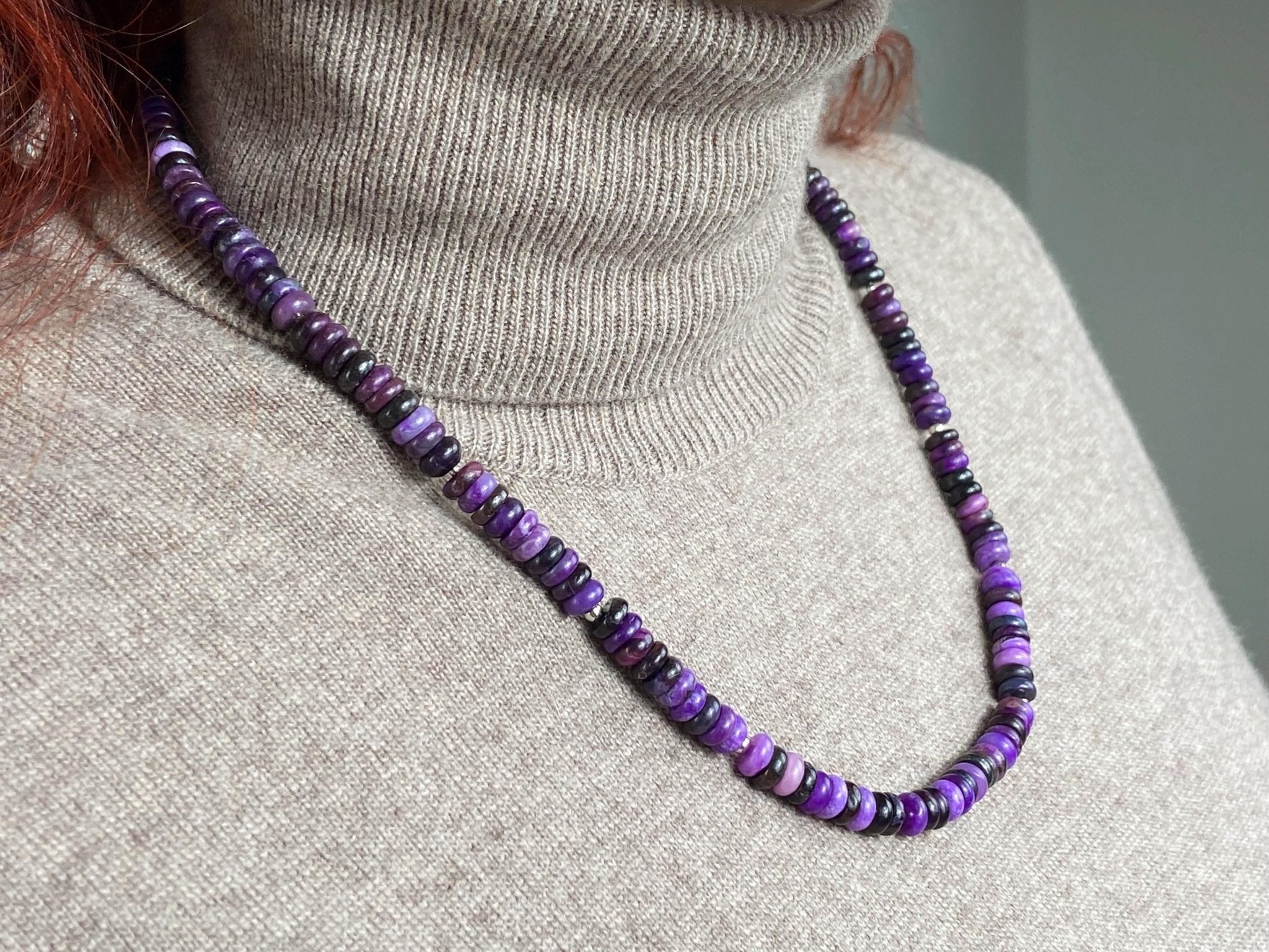 Fantastische echte Sugilith Edelsteinkette – naturbelassen & selten