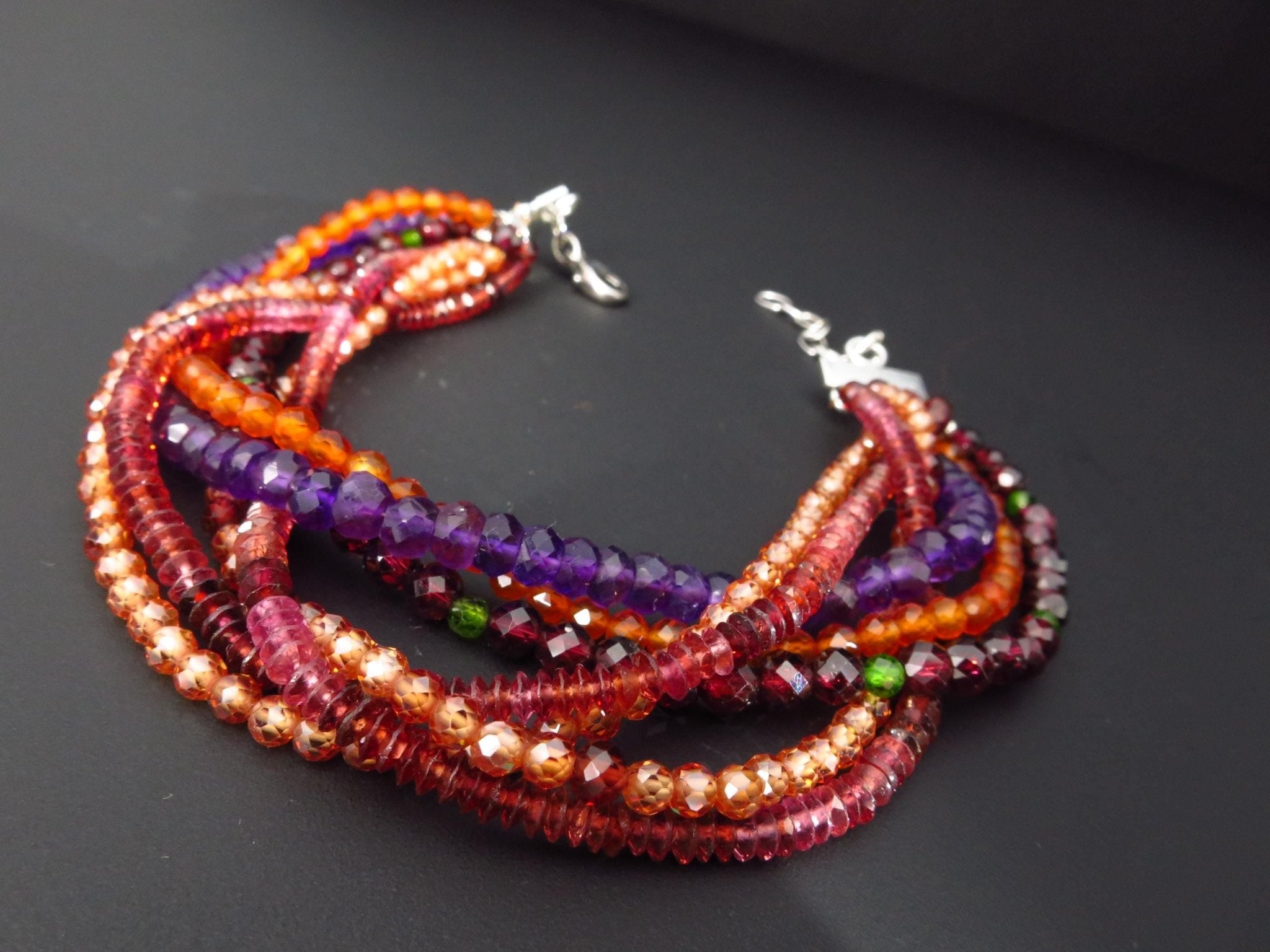 Granat Armband bunt und mehrreihig mit Herbst Farben