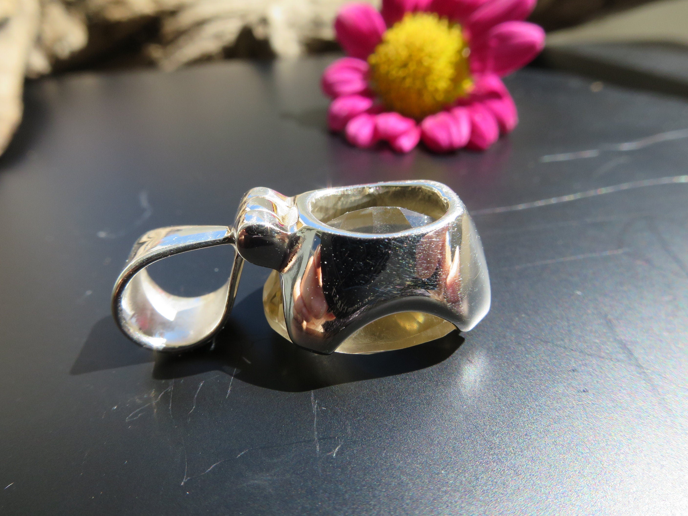 Kleiner Citrin Anhänger unbehandelt in Sterling Silber 28mm