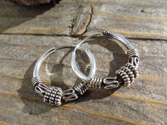 Hoops earrings sterling silver 21mm diameter solid 925 sterling silver ethno silver Loops boho unisex ethno patern tribal