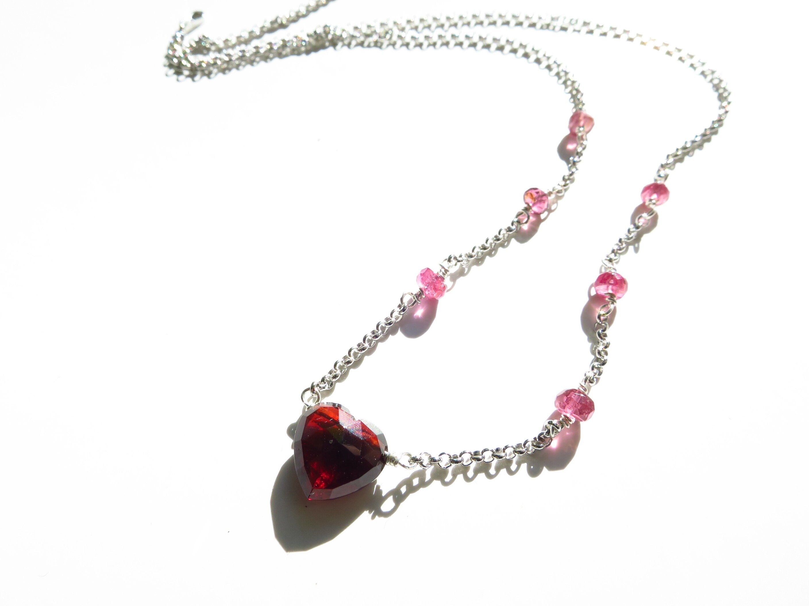 Mosambik Granat Anhänger Herz mit Pink Turmalin