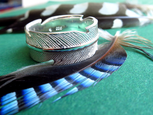 Casual feather individual Size 7,5 made of massive sterling Silver Cocktail ring Statement ring bird feather ring friendship
