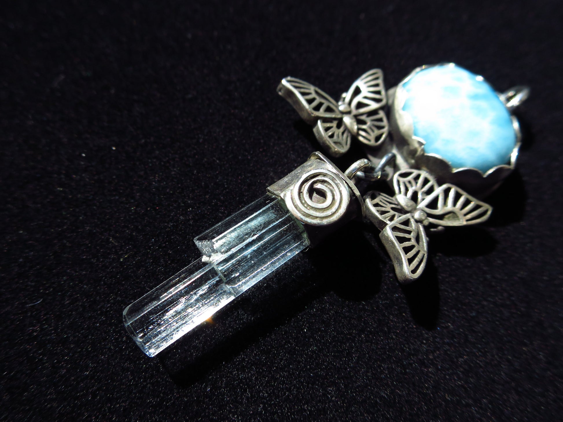 Blue aquamarine beryl pendant Natural point crystal tip from Skardu Pakistan set in 925 Sterling Silver Natural Larimar butterfly untreated