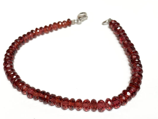 Fantastisches rotes Granat Armband / facettiertes rotes Edelstein Perlen Armband FGB_1