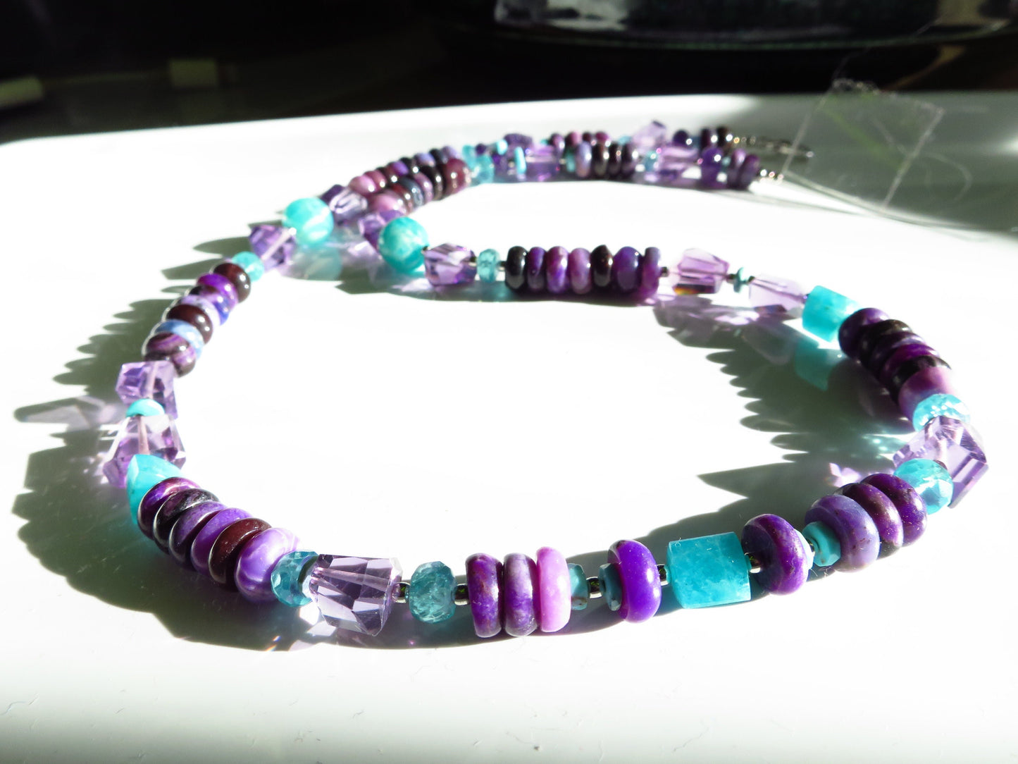 Fantastische echte SB5 Sugilite Collier Edelsteine unbehandelt nicht gefärbt/geölt intensive Farbe bunte Edelsteine Silber Verschluss