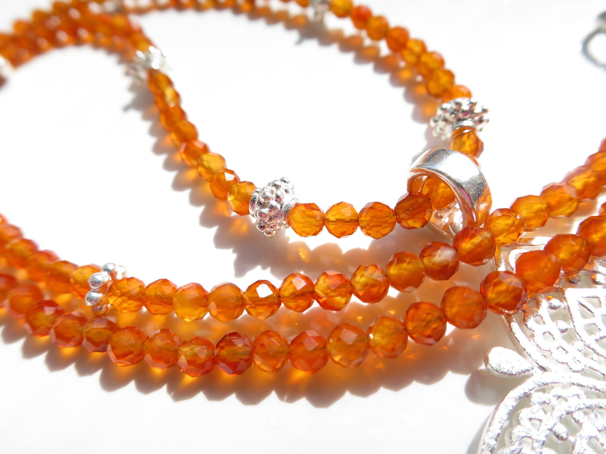 Silber Mandala Collier Orange Karneol Kette leuchtend facettierter Karneol 925 Sterling Silber Mandala Anhänger Blume