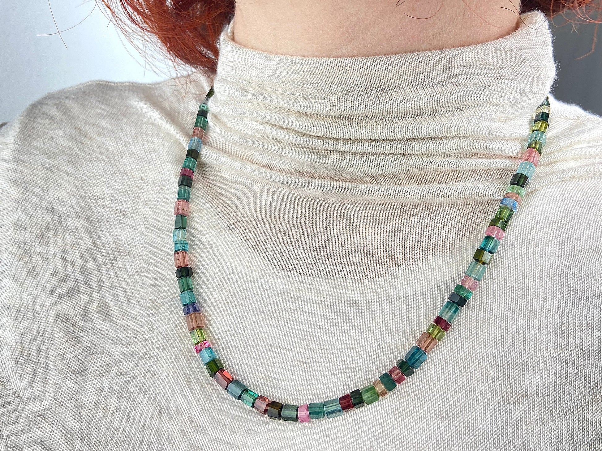 Multicolor Turmalin Halskette blau, grün, rosa klare natürliche Edelstein Verschluss 9Karat Gold Natur unbehandelt bunt