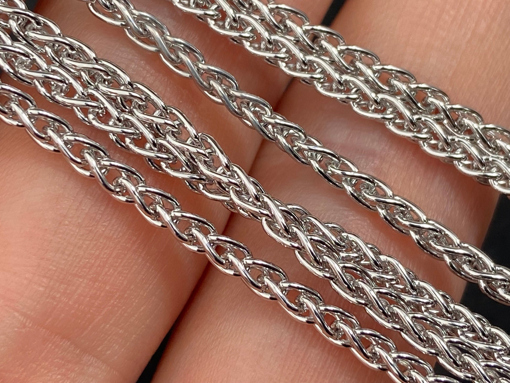 Sterling Silber Zopfkette 45cm rhodiniert mit schmaler Öse ideal für Anhänger 925 Silber Kette unisex Durchmesser 2.5mm