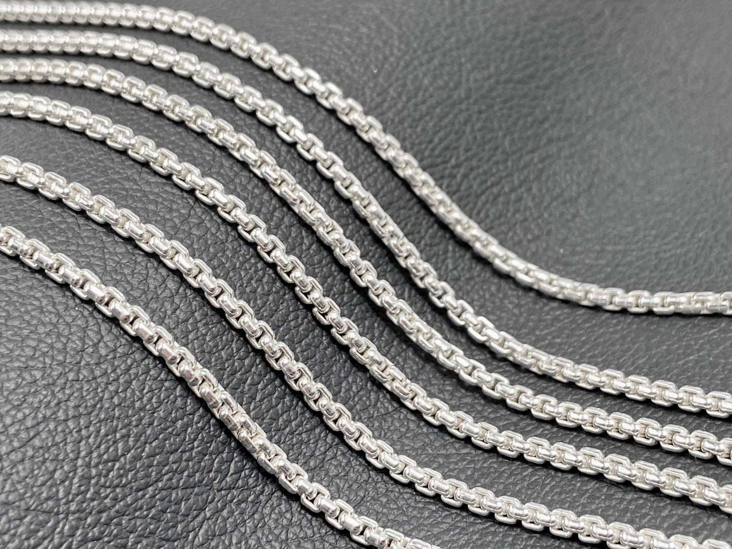 Sterling Silber Venezia Kette 50cm schmaler Öse ideal für Anhänger 925 Silber unisex Durchmesser 2.7mm