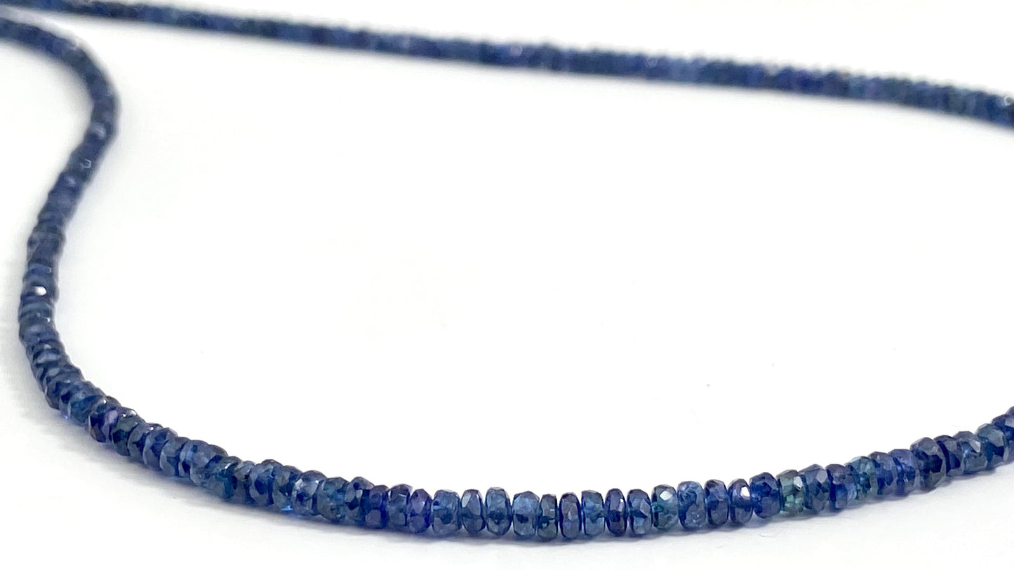 Zarte Blaue Saphir Kette Collier facettiert Steine Natur Sterling Silber rhodiniert Verschluss , Edelstein Perlen Kette