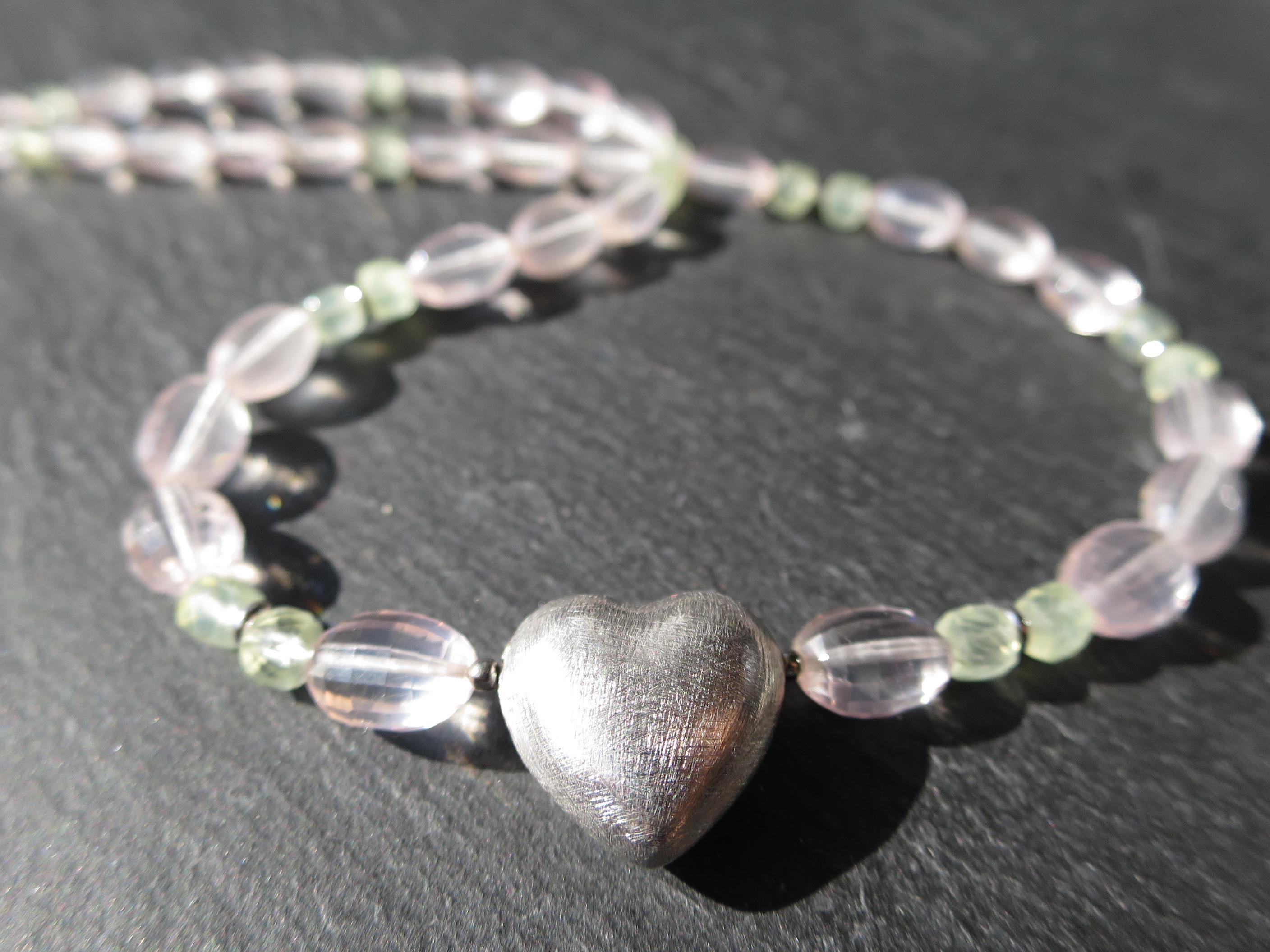 Rosenquarz Kette mit Silber Herz Anhänger und Prehnit