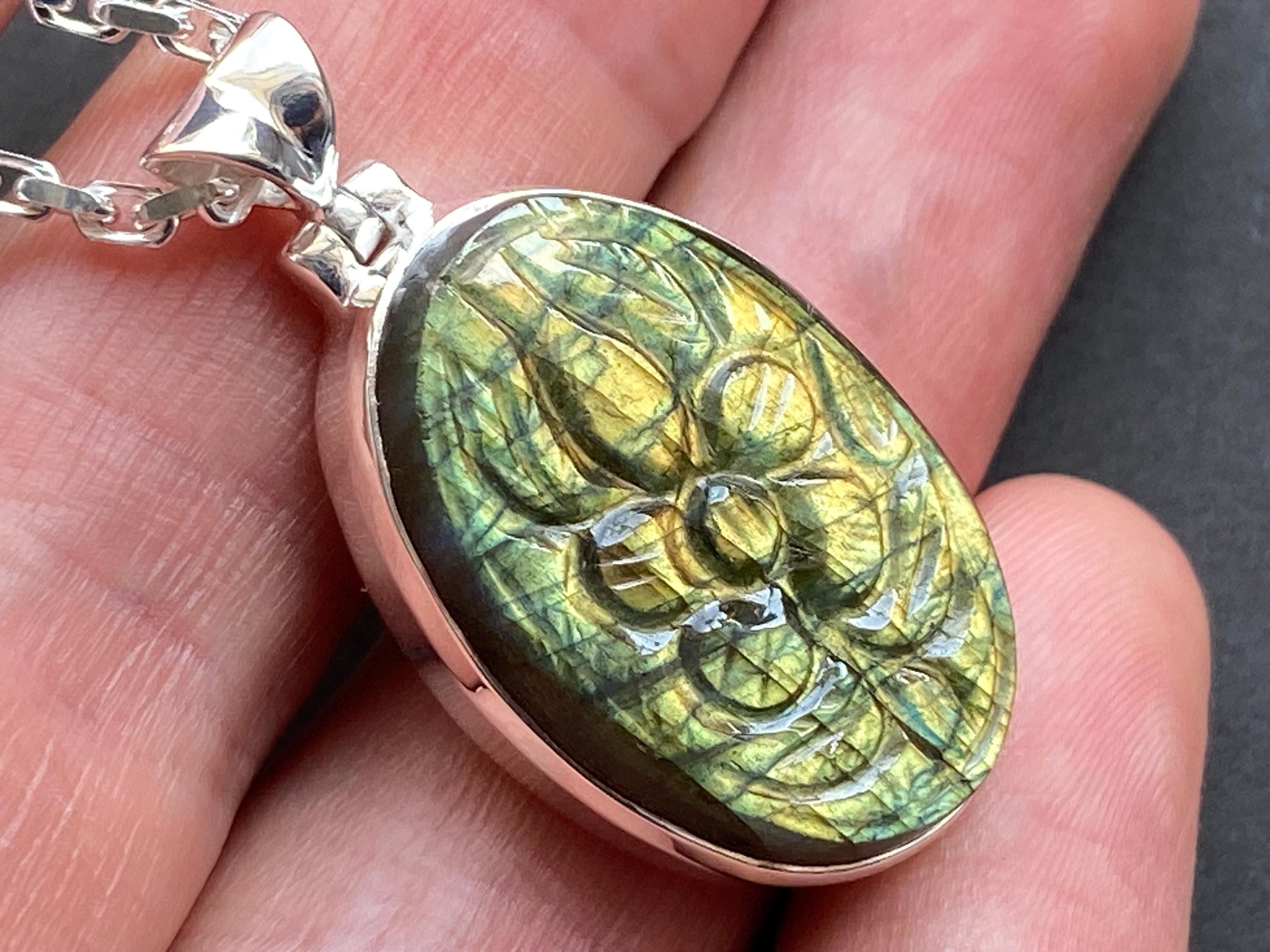 Gravierter Labradorit Anhänger 925 Silber 37 mm