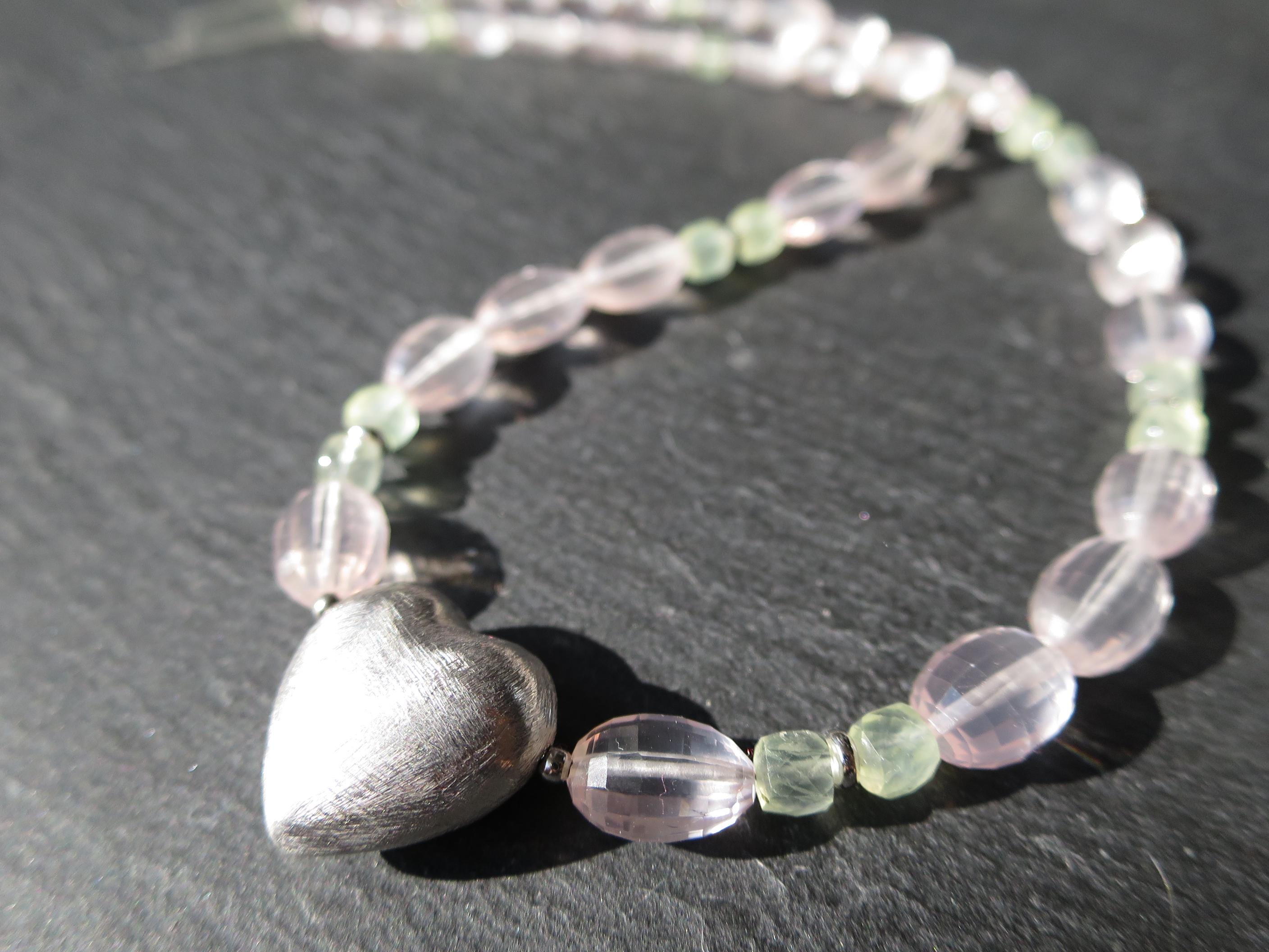 Rosenquarz Kette mit Silber Herz Anhänger und Prehnit