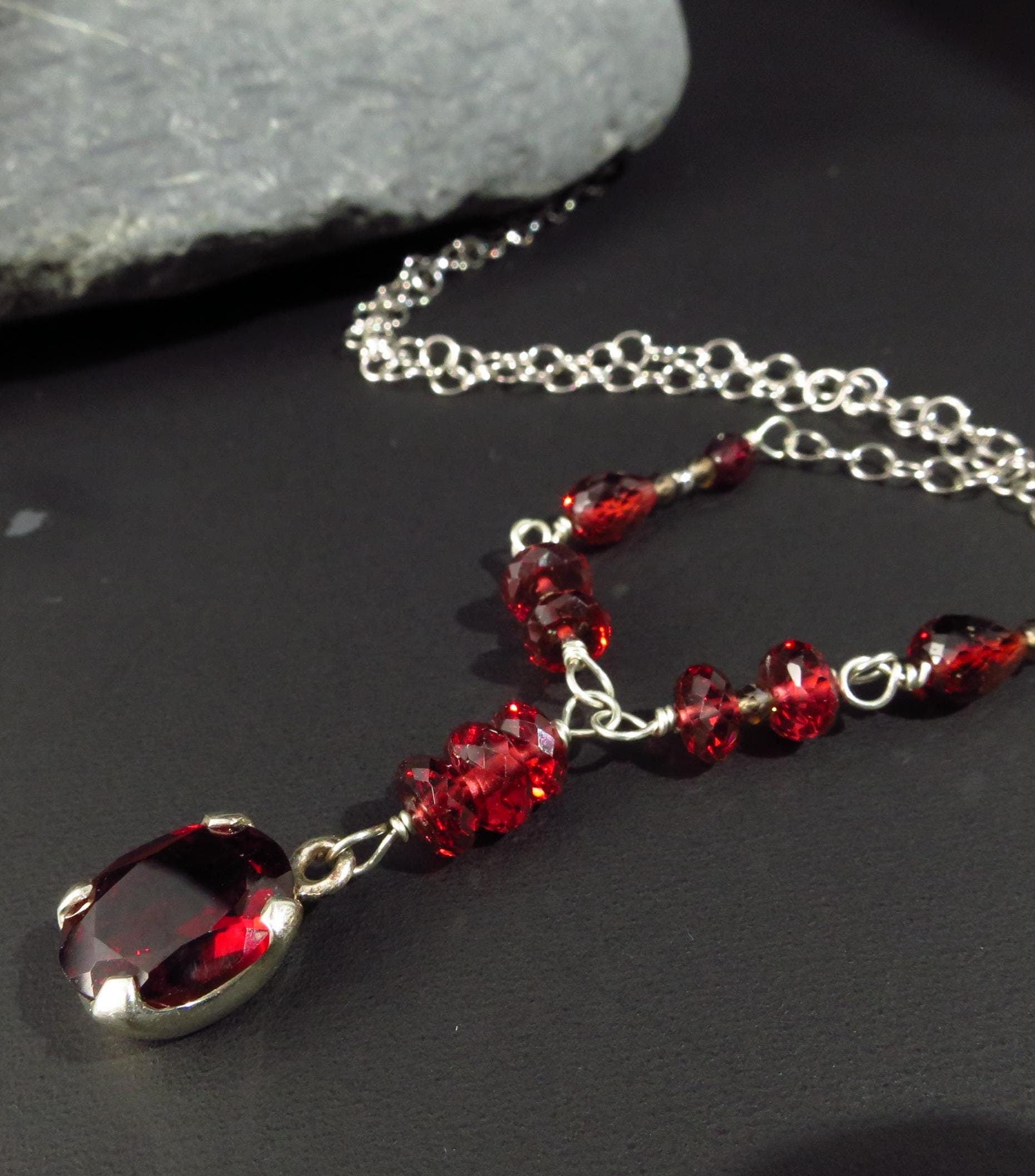 Mosambik Granat Anhänger Sterling Silber rote Edelstein Kette  Natur Argentium Silber Rosenkranz Kette roter granat facettiert Lange Kette