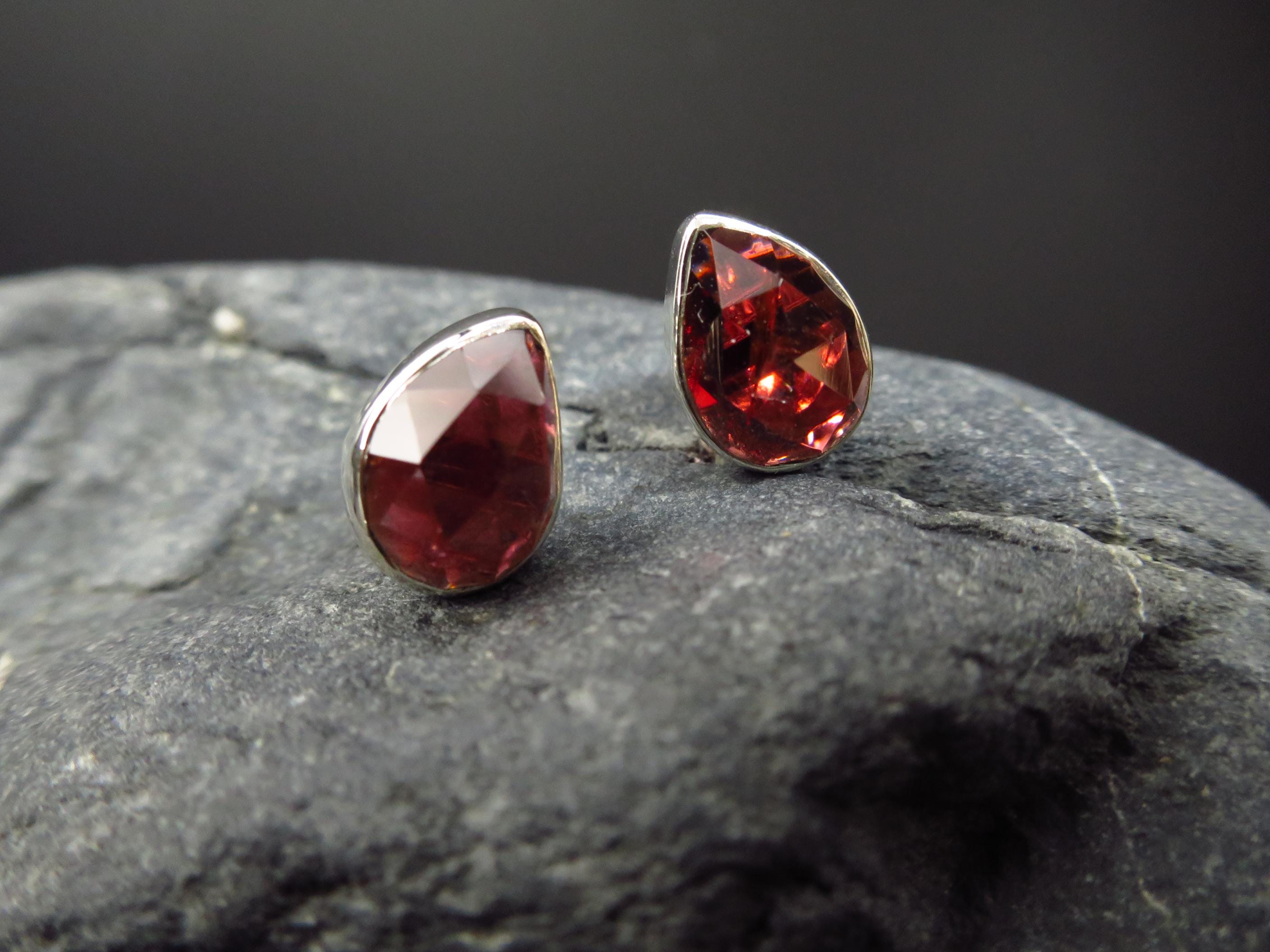 Granat Silber Ohrringe Ohrstecker Rose cut Mosambik 2