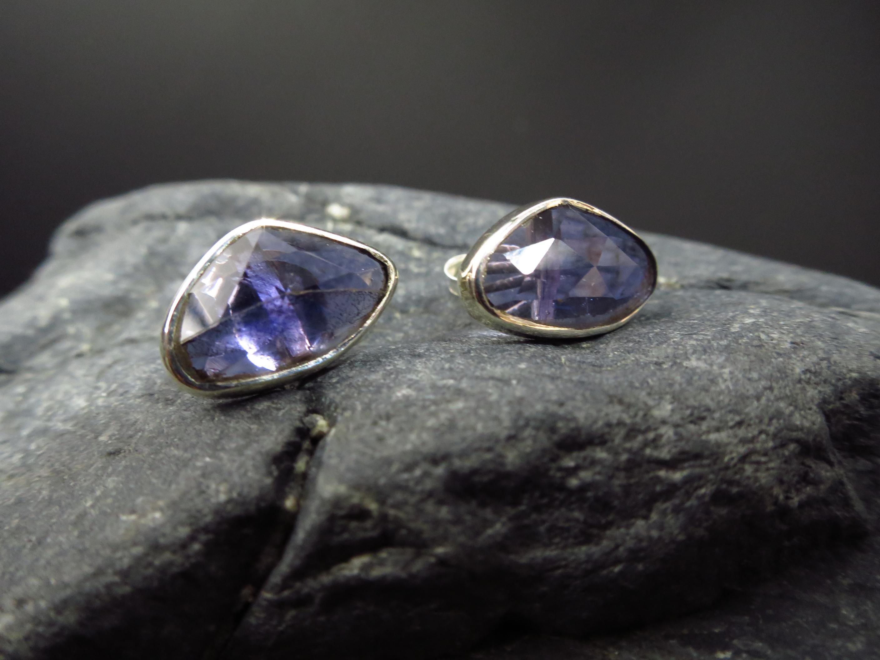 Iolith Ohrstecker Silber Rose cut Edelstein Ohrringe