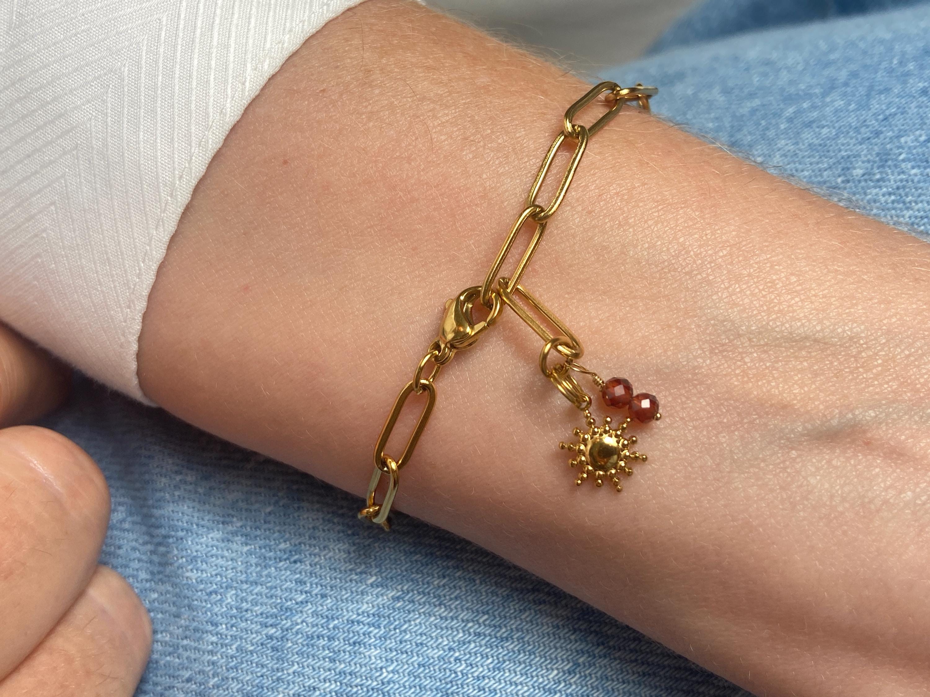 Edelstahl Paperclip Armband 18 Karat PVD Gold beschichteten Edelstahl Granat Sonnen Anhänger