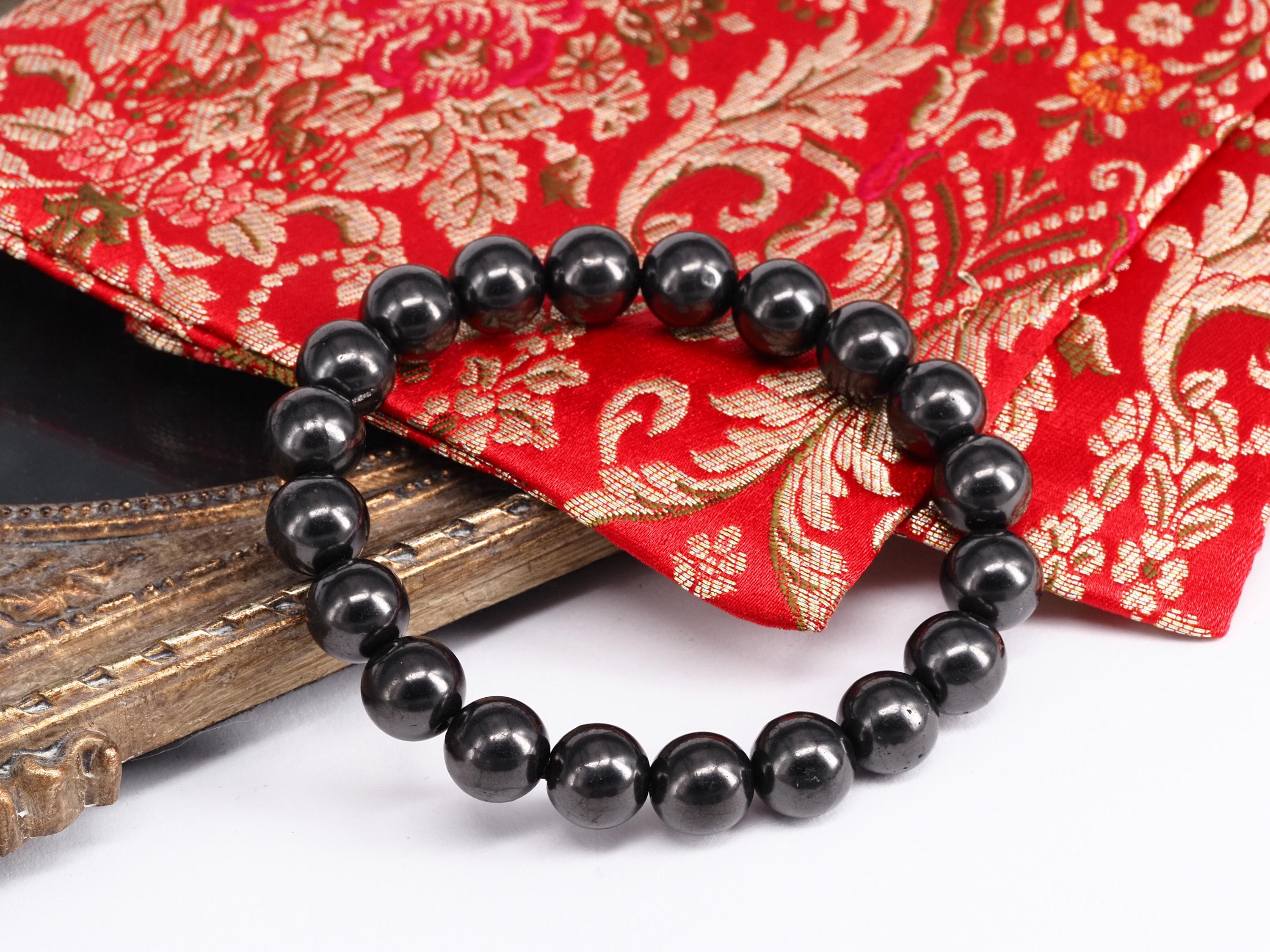 Schungit Armband Eleganz trifft auf kraftvolle Energie