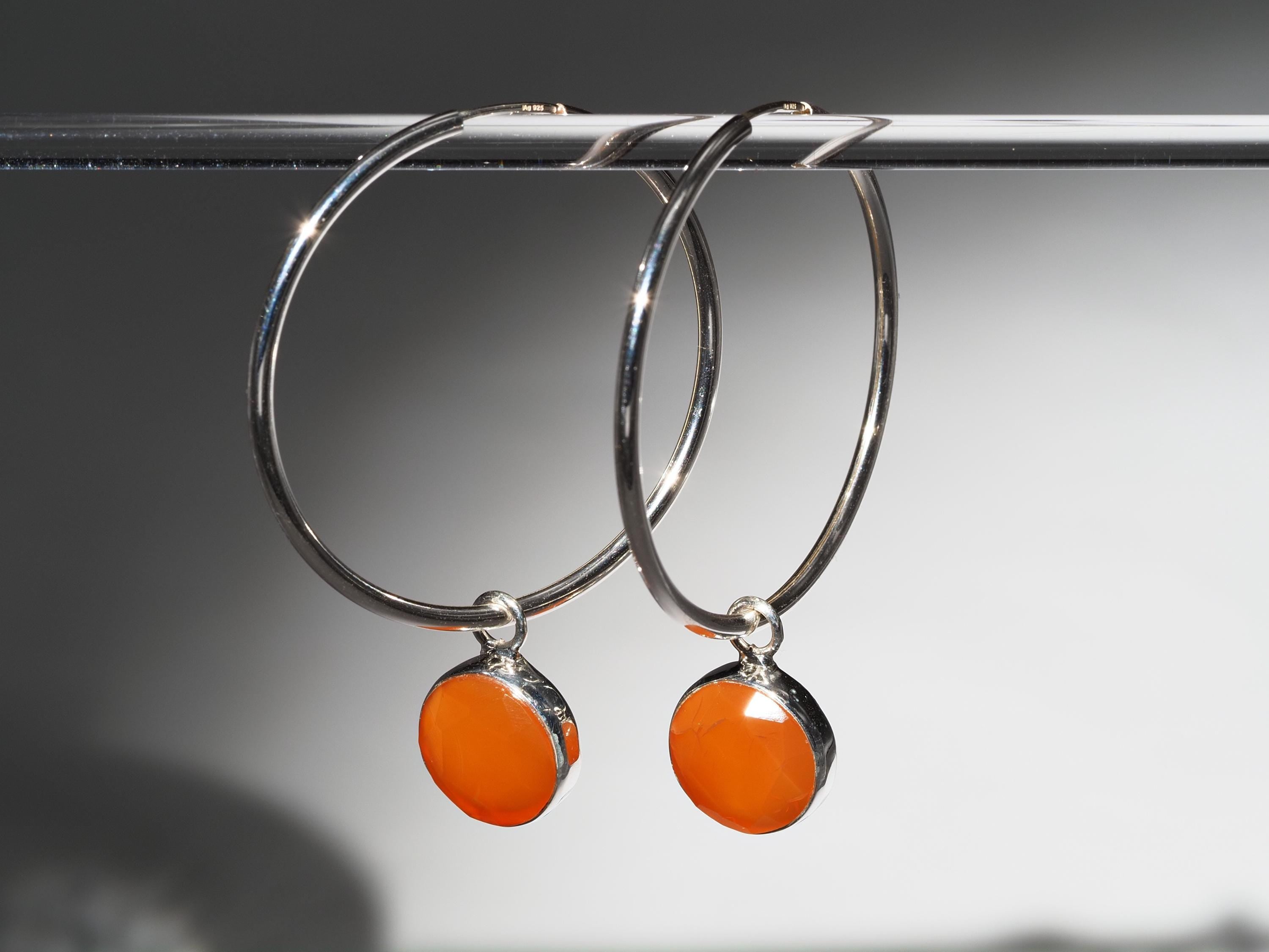 Karneol Silber Creolen Ohrringe mit orangen Edelsteinen