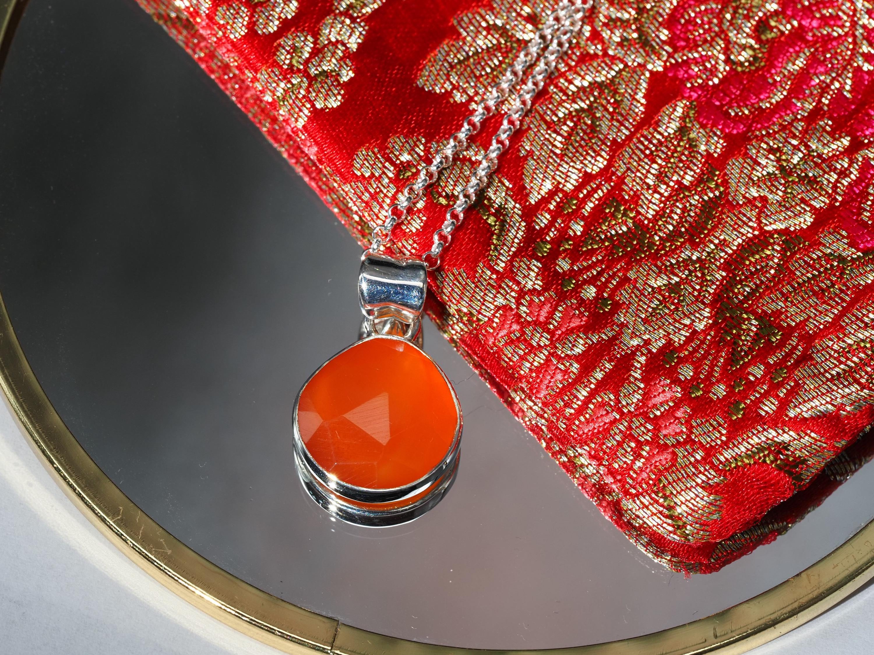 Anhänger Karneol – oranger Edelsteinanhänger Silber