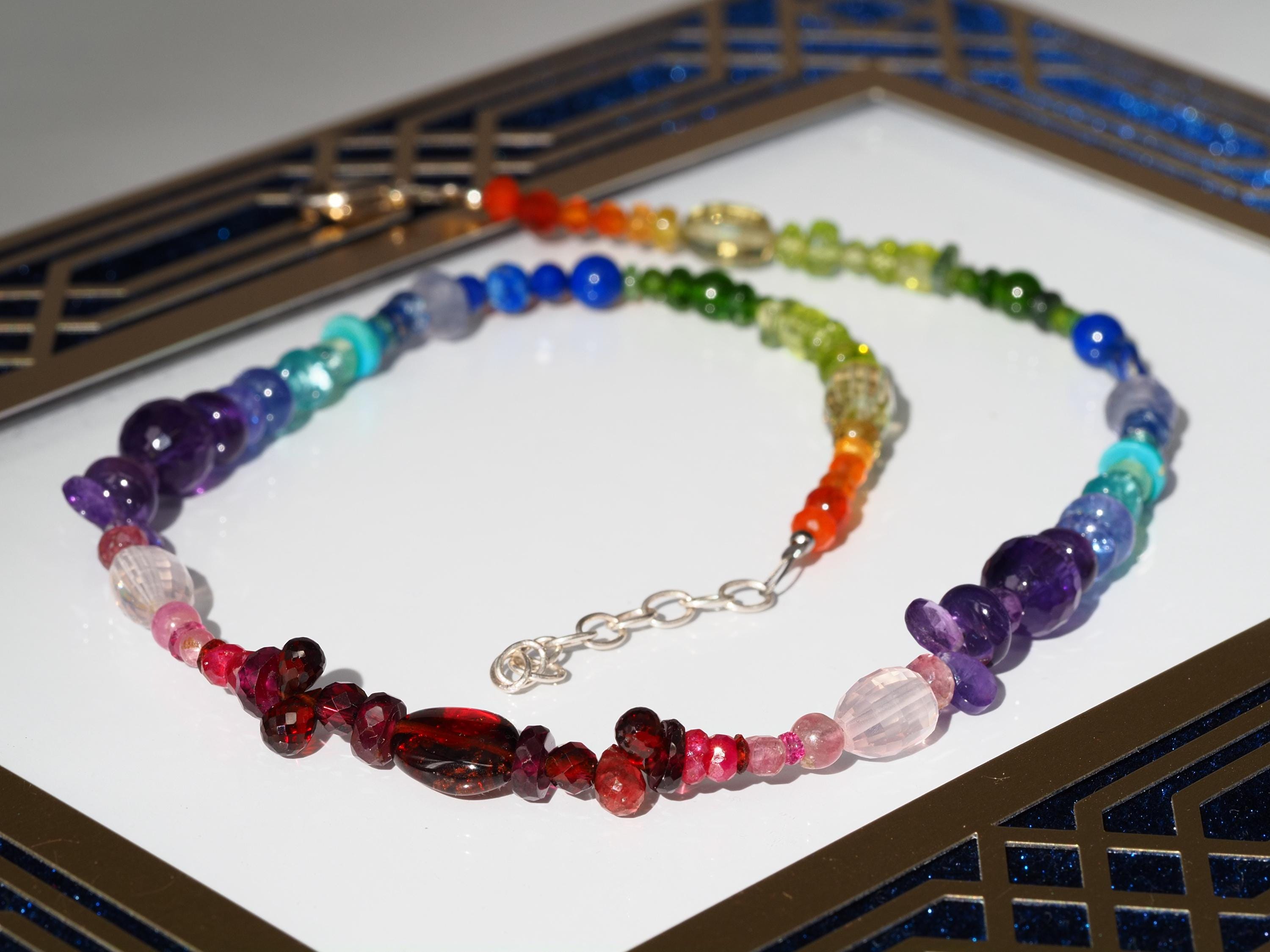 Bunte Edelstein Kette bunte farbenfrohe Energie