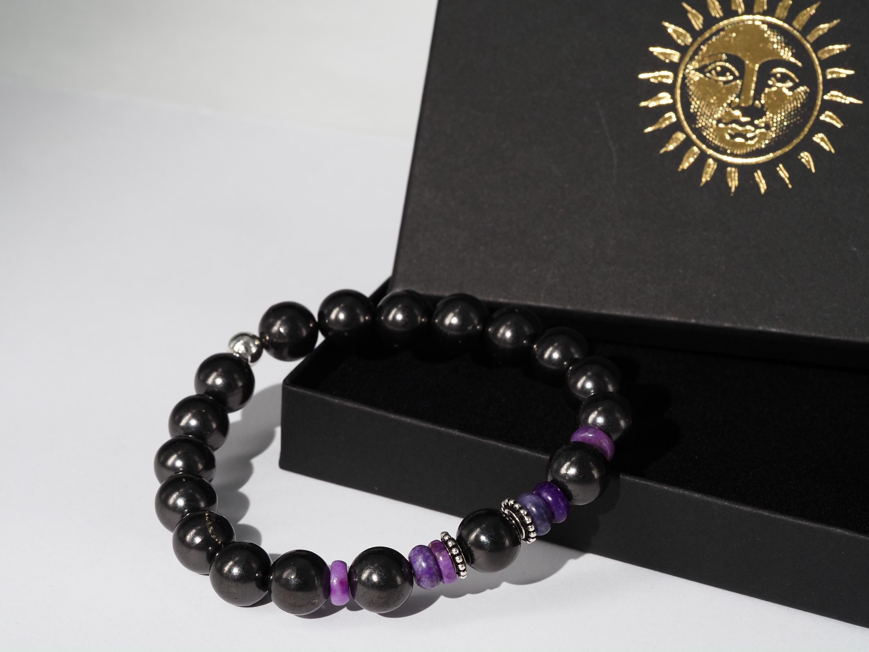 Sugilith Armband – lila Unisex Armband aus seltenem lila Edelstein