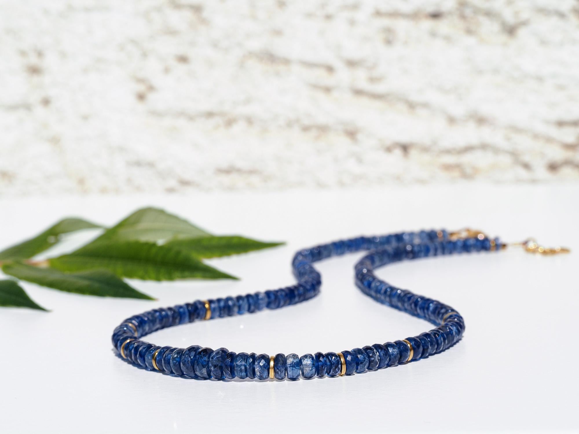 Kyanit Kette Top Qualität in fantastischem Blau lange Kette Handgefertigtes Unikat