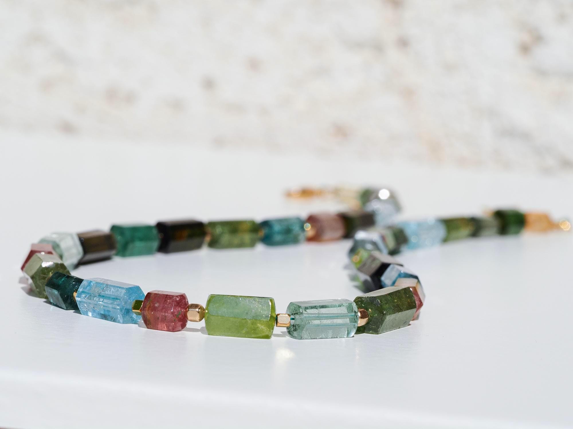 Turmalin Kette mit Aquamarin – natürliche Kristalle & Gold Filled, handgefertigtes Unikat