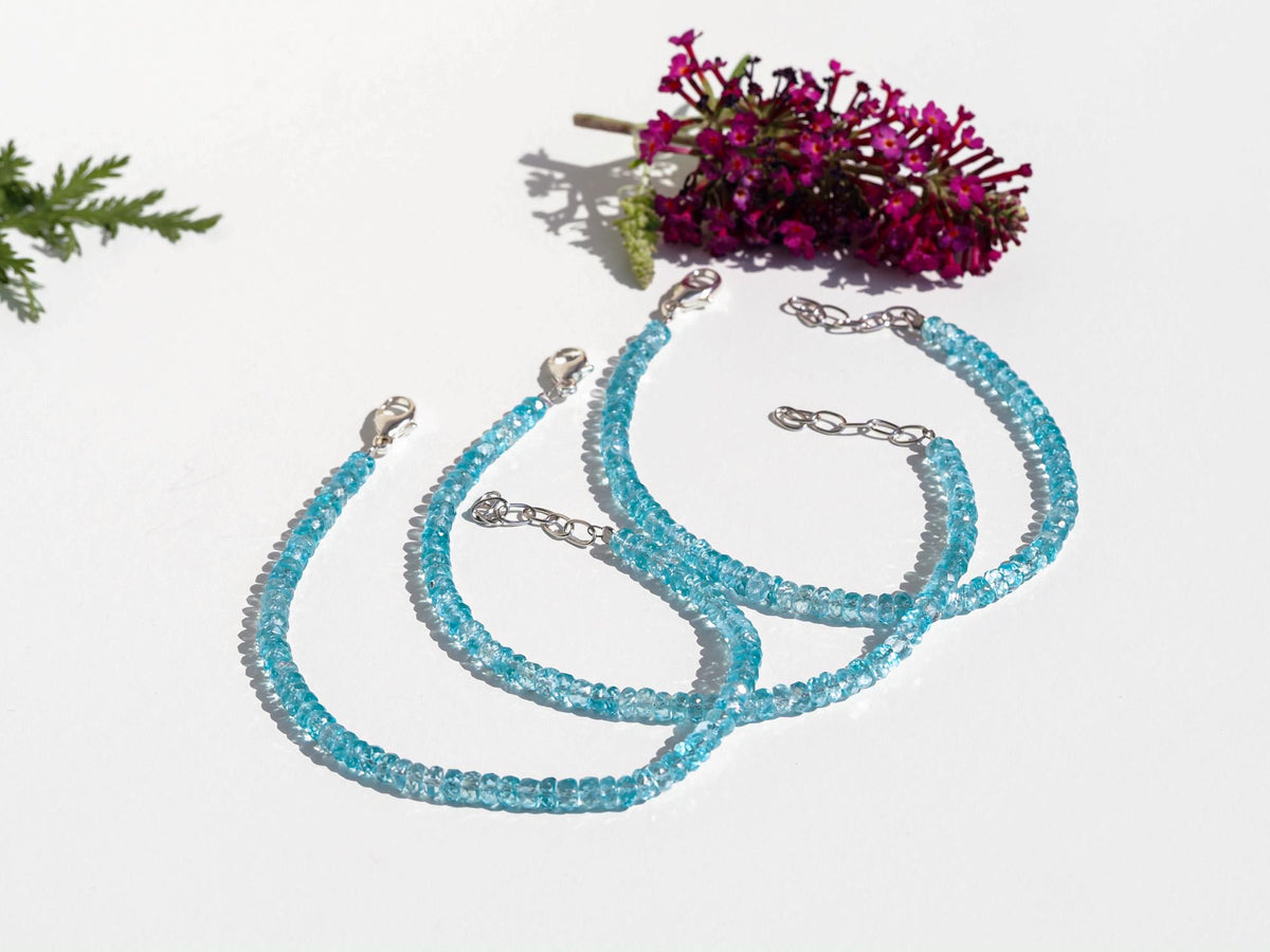 Apatit Armband AAA – leuchtend blaues Edelsteinarmband, facettiert, sommerliches Unikat für Frauen