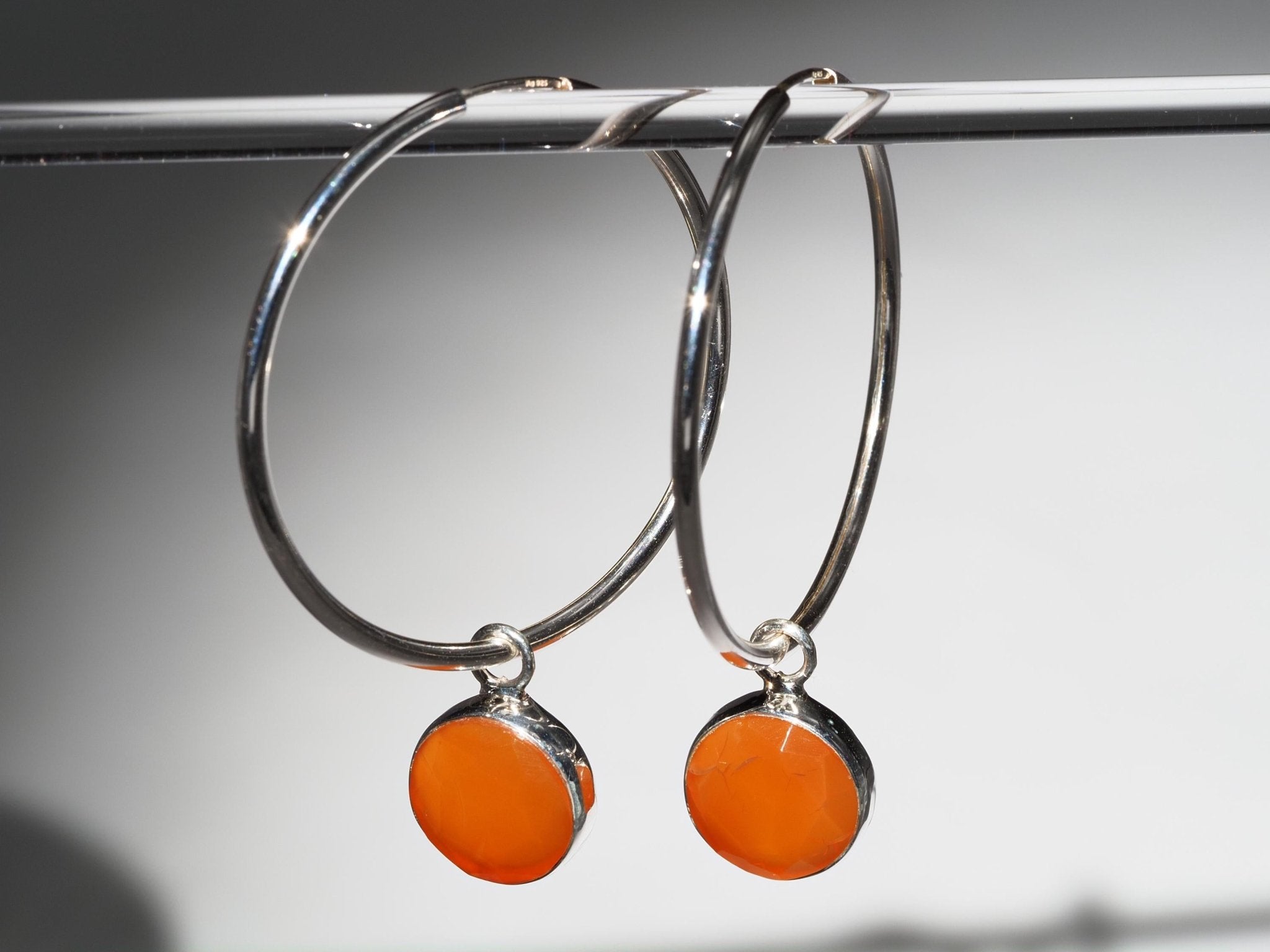 Karneol Silber Creolen Ohrringe mit orangen Edelsteinen