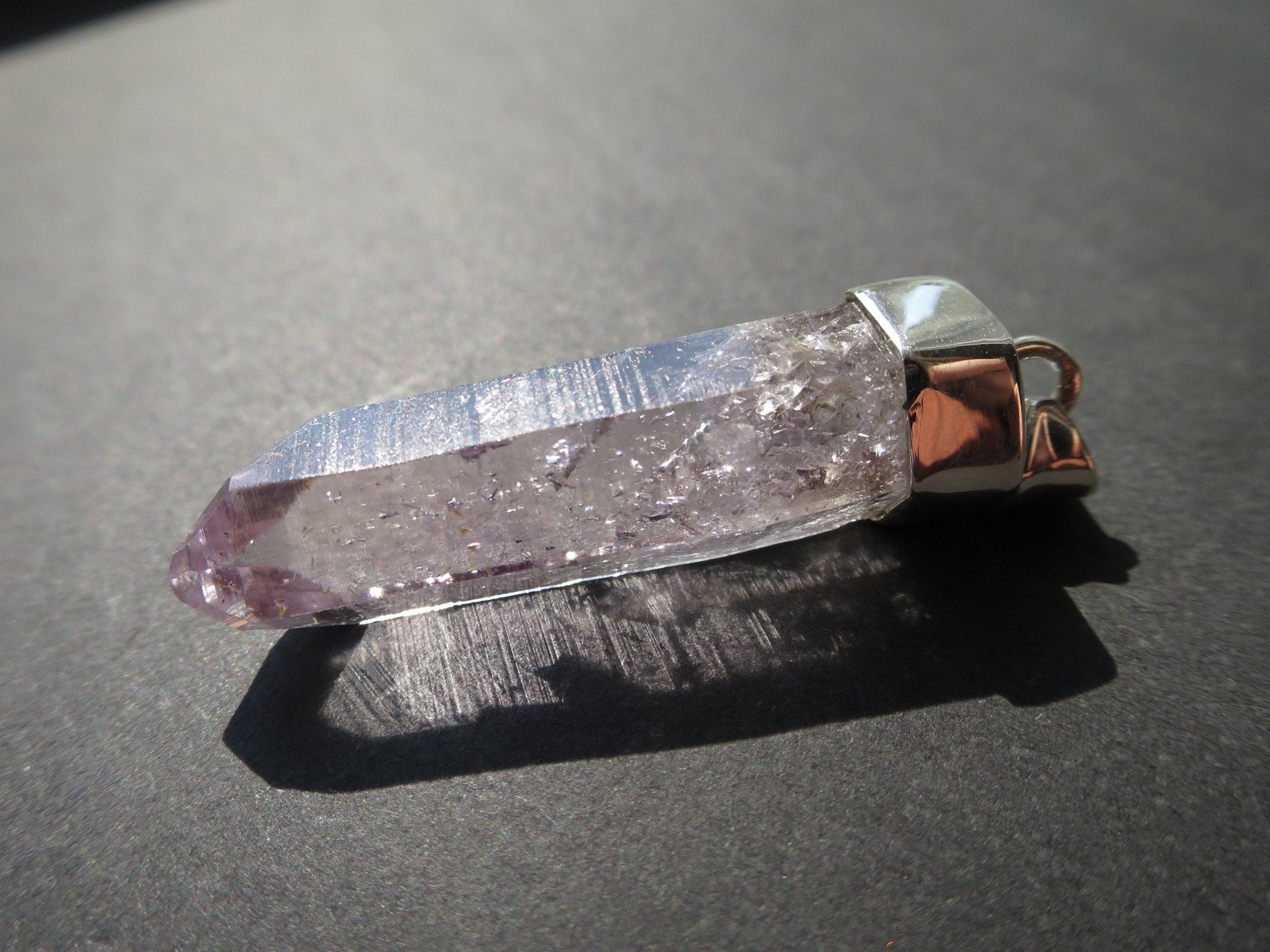 Kristall Anhänger Silber Namibia Natur Kristall Brandberg Afrika zart lila Kristall Spitze Kettenanhänger Silber Amethyst Anhänger Silber