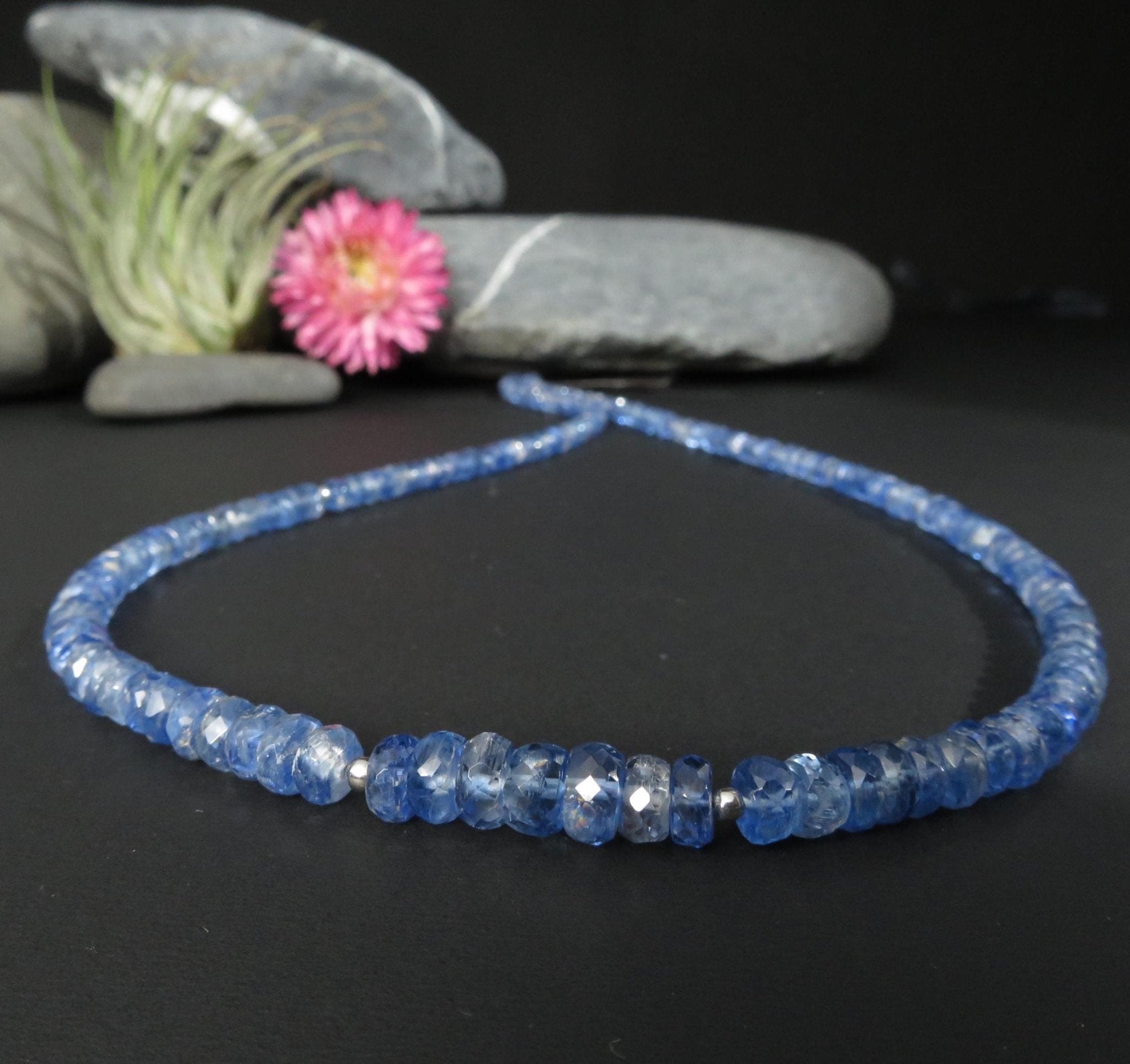 Kyanit Kette blau Disthen Edelstein Collier facettiert