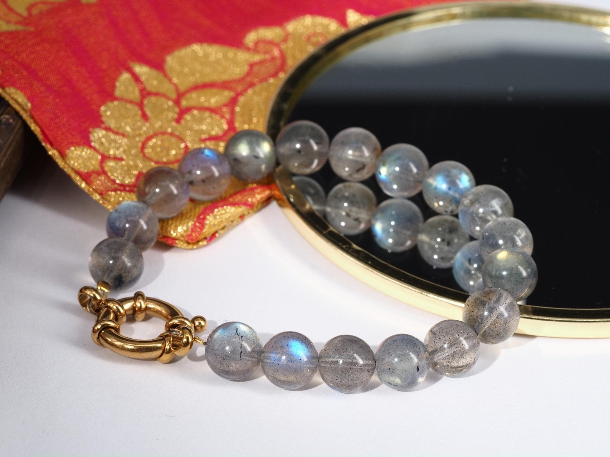 Labradorit Kugel Armband – edler Naturstein mit intensivem blau - grünem Schimmer