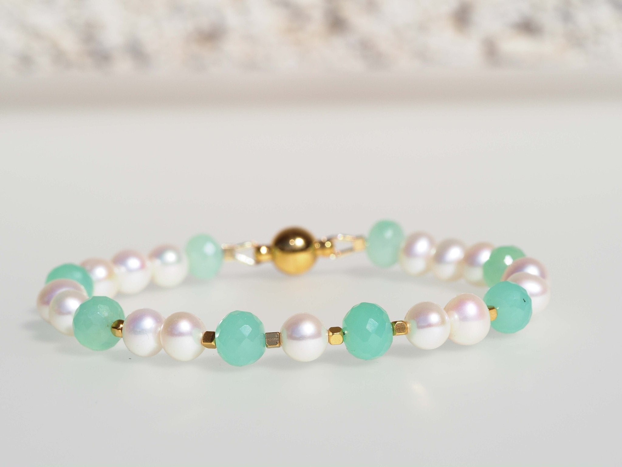 Perlen Armband mit Chrysopras– Magnet Verschluss