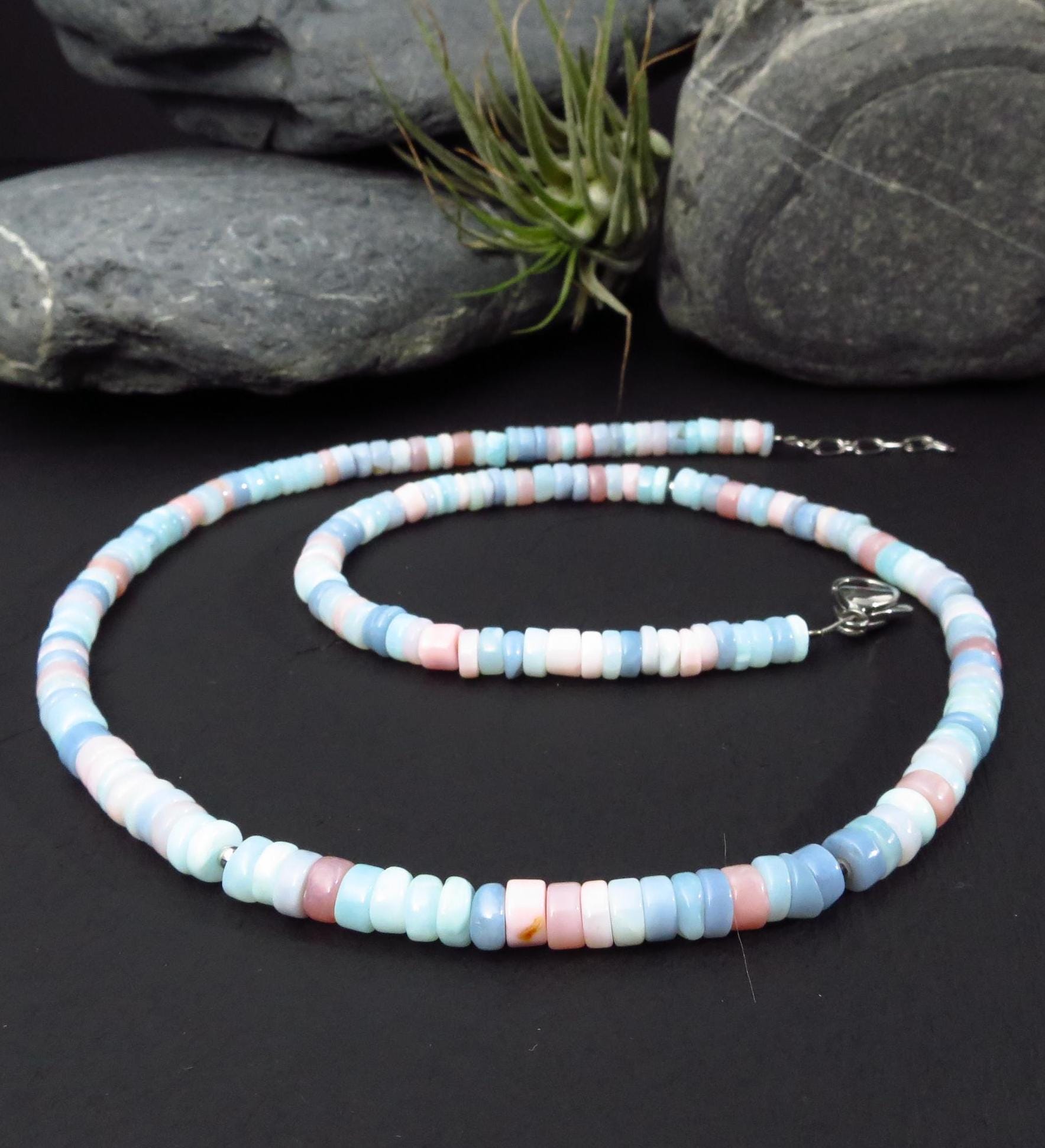 Peru Opal Edelstein Kette rosa blau in Pastellton