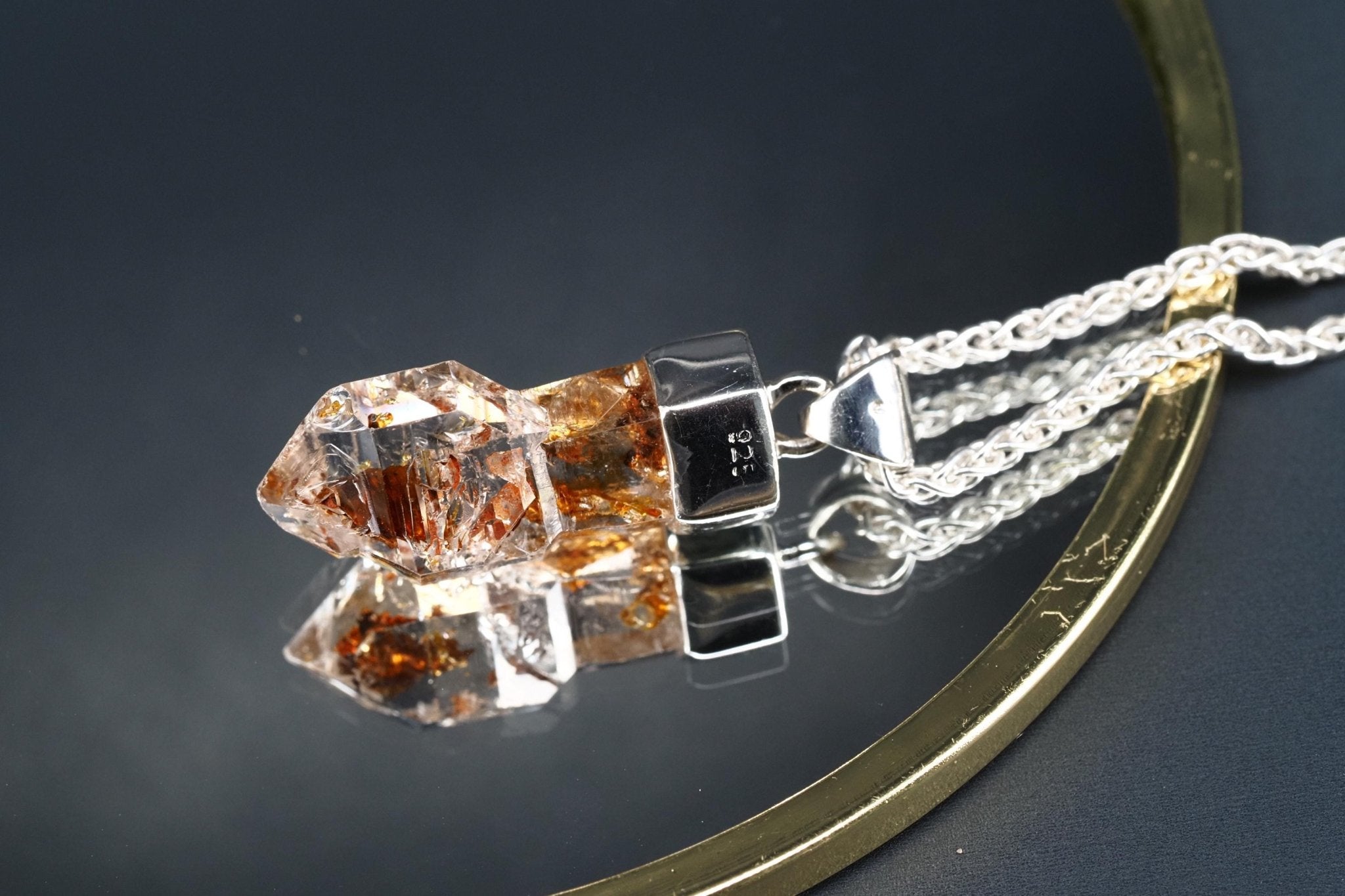 Petroleum Quarz Anhänger 35,5mm Lang Silber UV Kristall